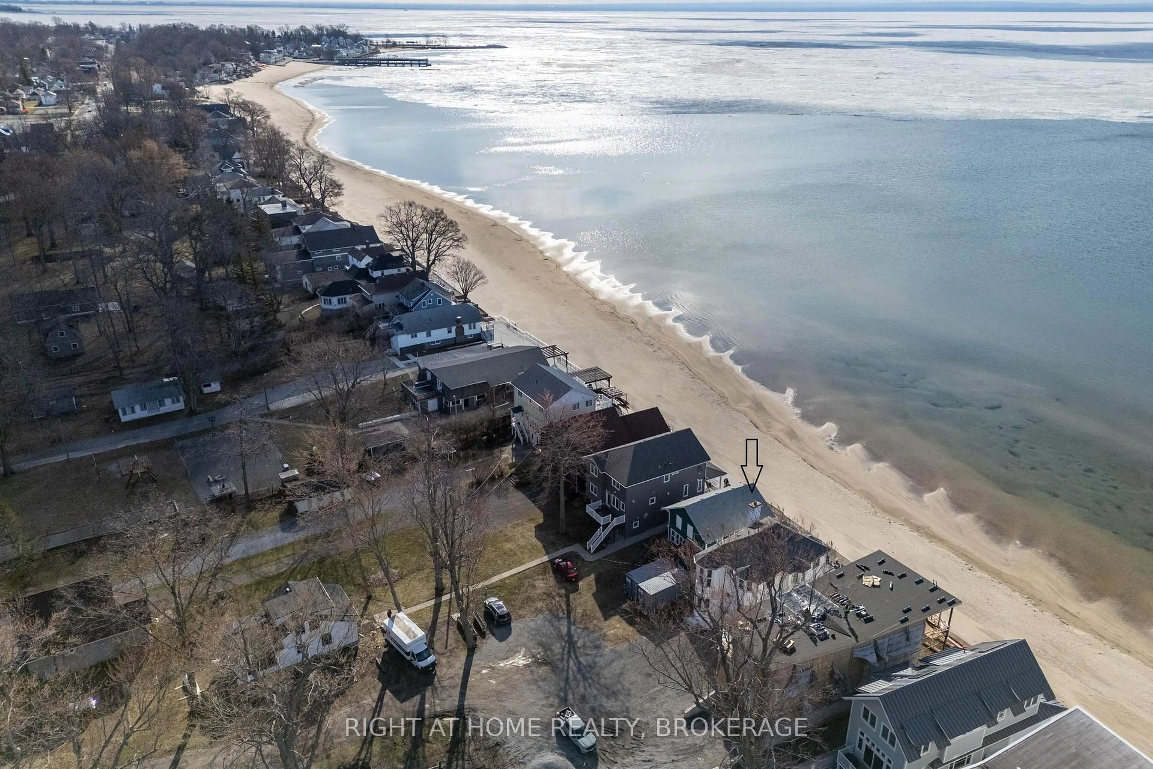 A pic from outside/outdoor area/front of a property/back of a property/a pic from drone, water/lake/river/ocean view for 4345 Erie Rd, Fort Erie Ontario L0S 1B0