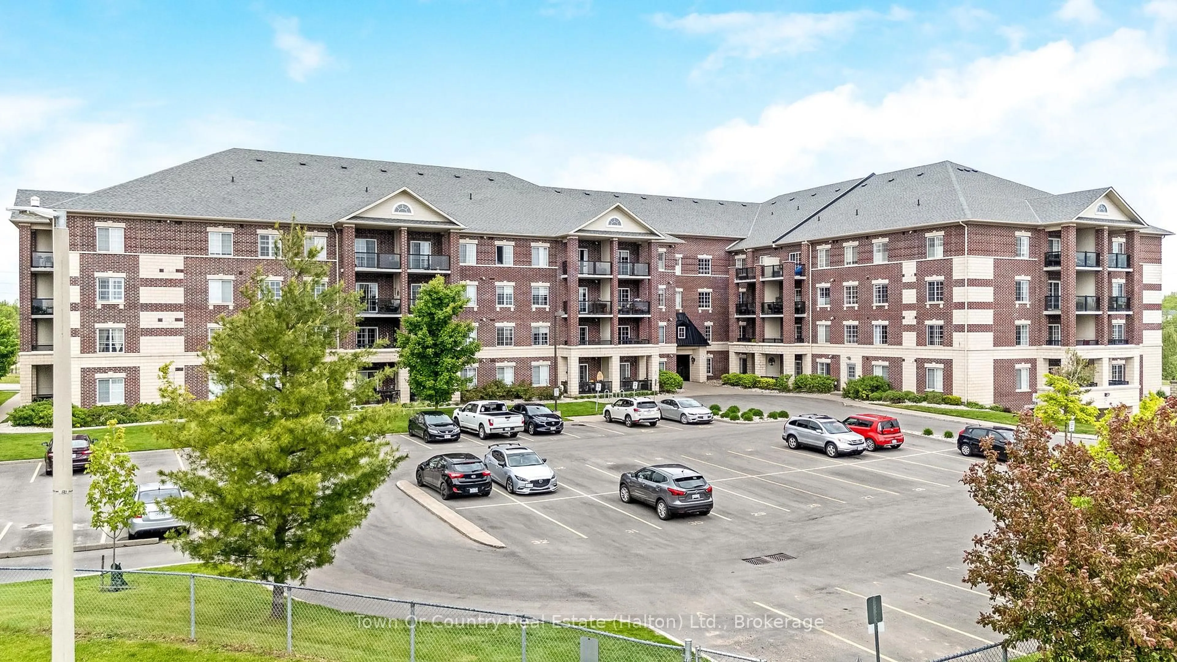 Unknown for 308 Watson Pkwy #311, Guelph Ontario N1E 0G7