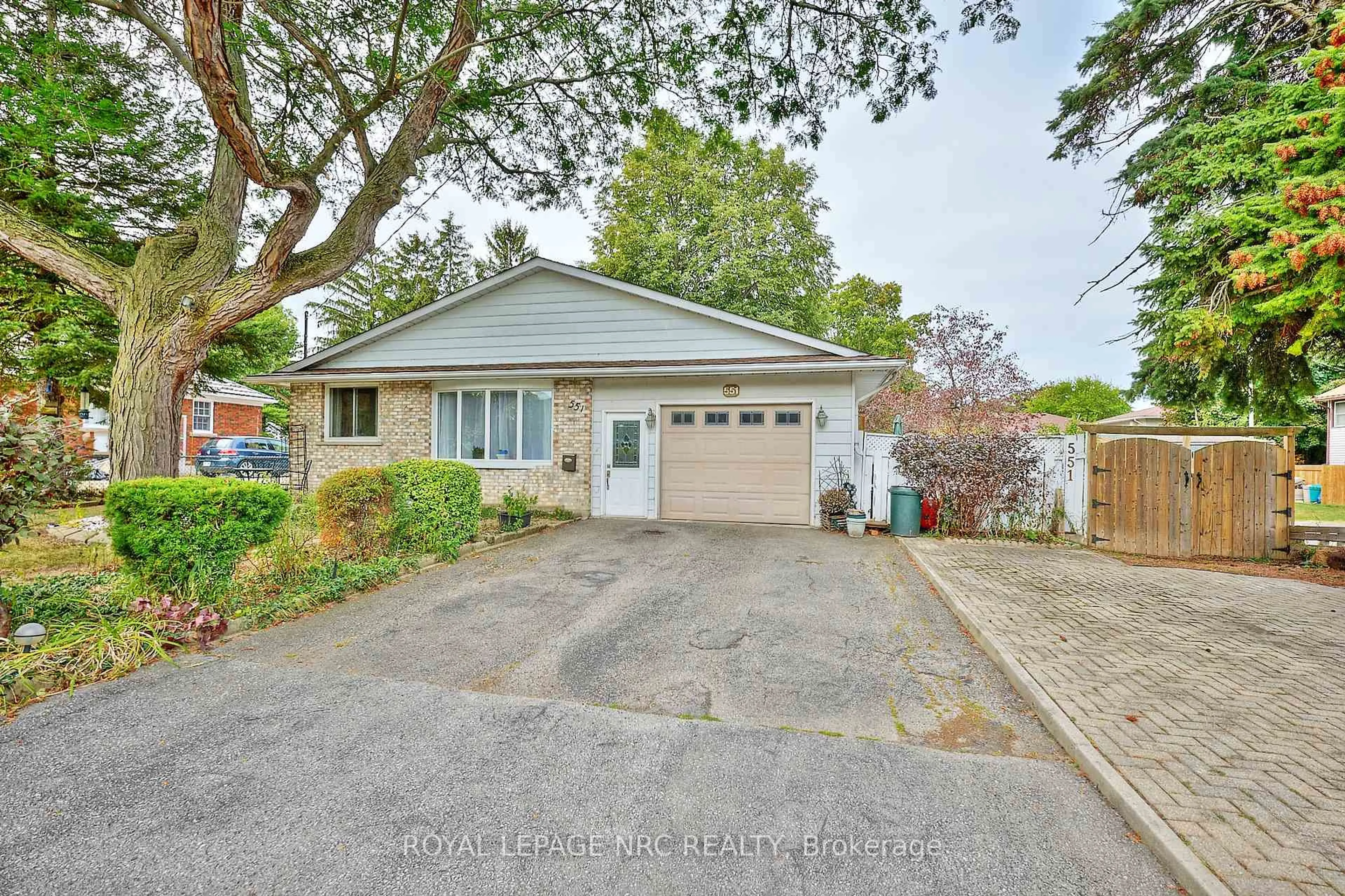 Unknown for 551 Geneva St, St. Catharines Ontario L2N 2J1