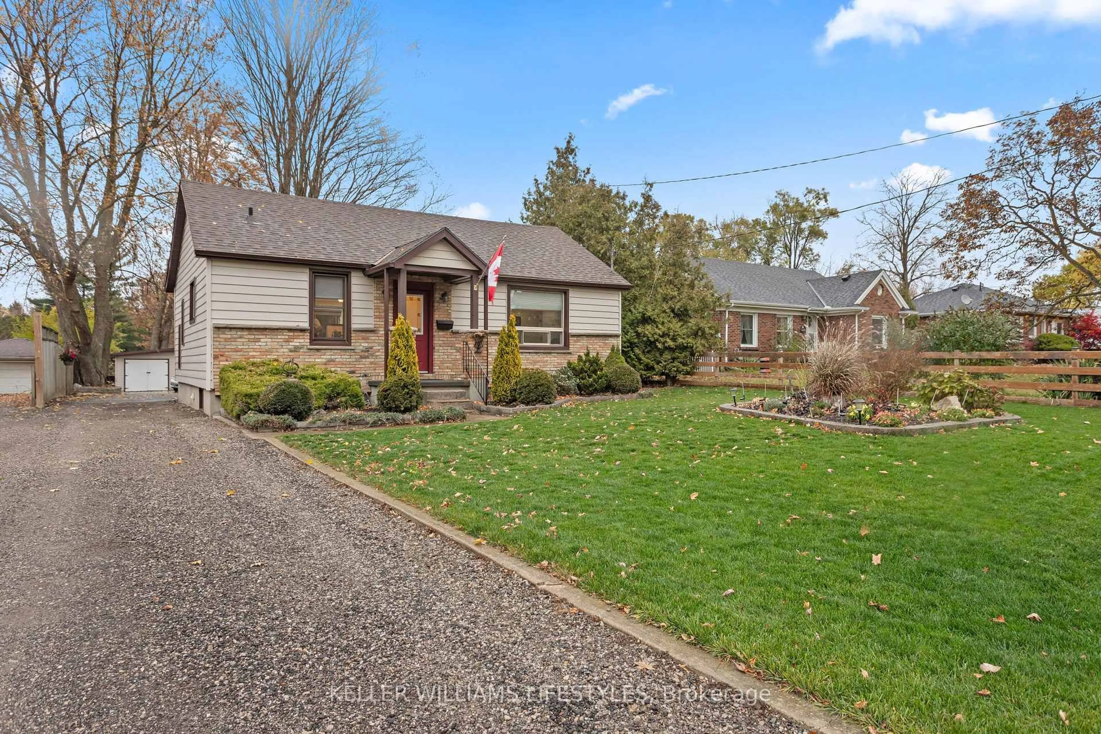 Unknown for 2628 Dundas St, London East Ontario N5V 3C9