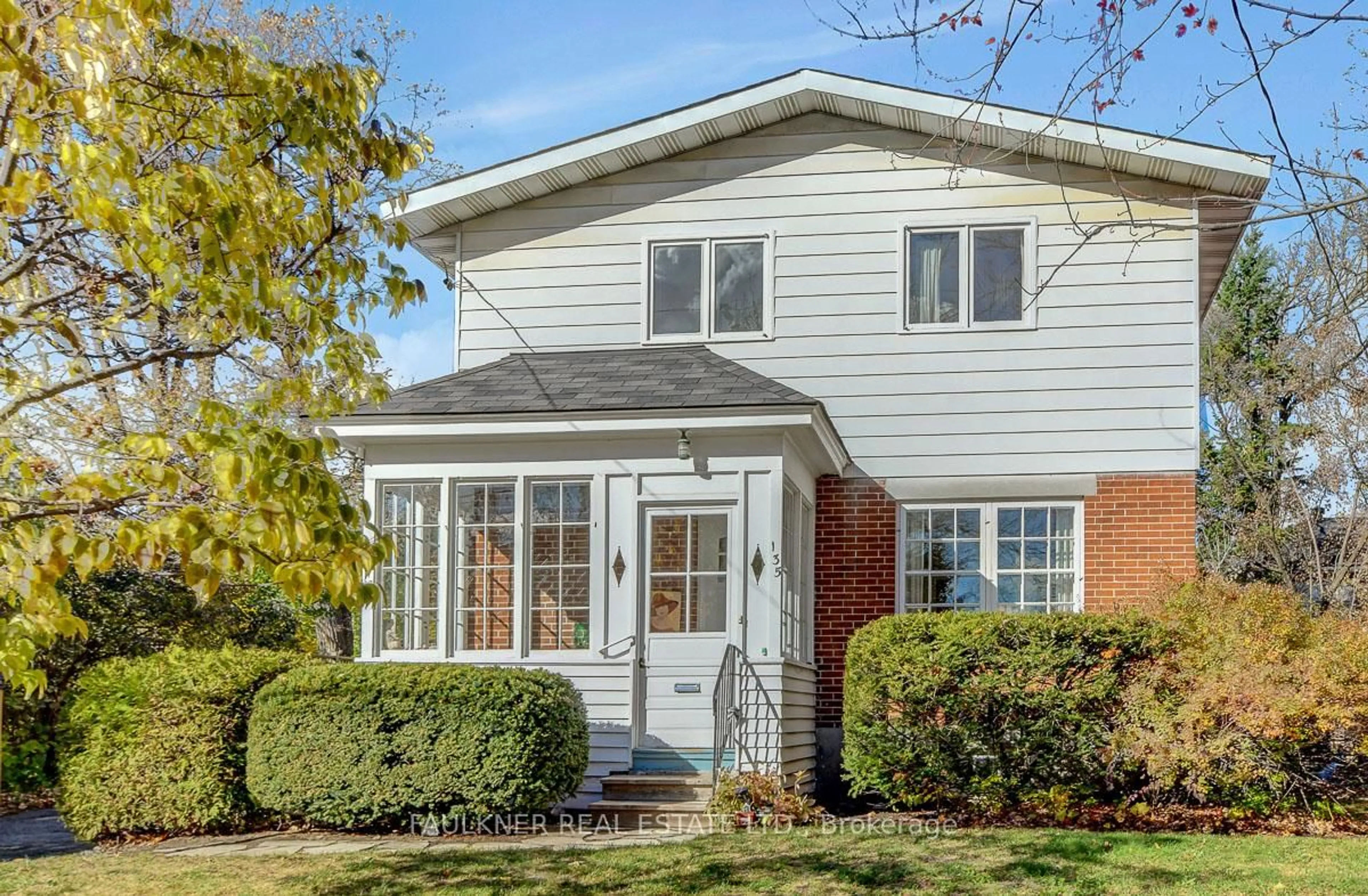 Home with brick exterior material, street for 135 Cameron Ave, Ottawa Ontario K1S 0X2