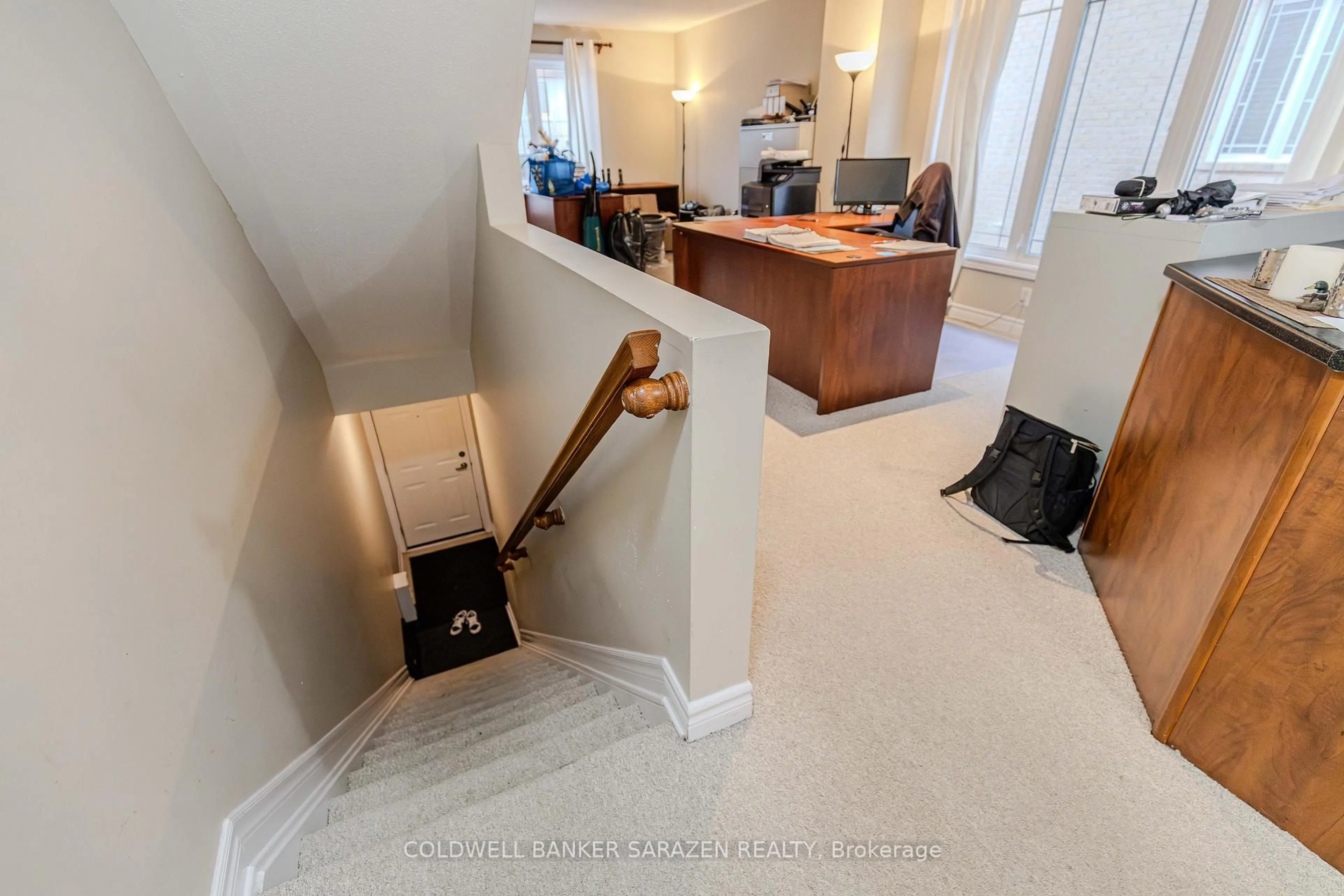 Unknown for 160 Paseo Private, Ottawa Ontario K2G 4N7