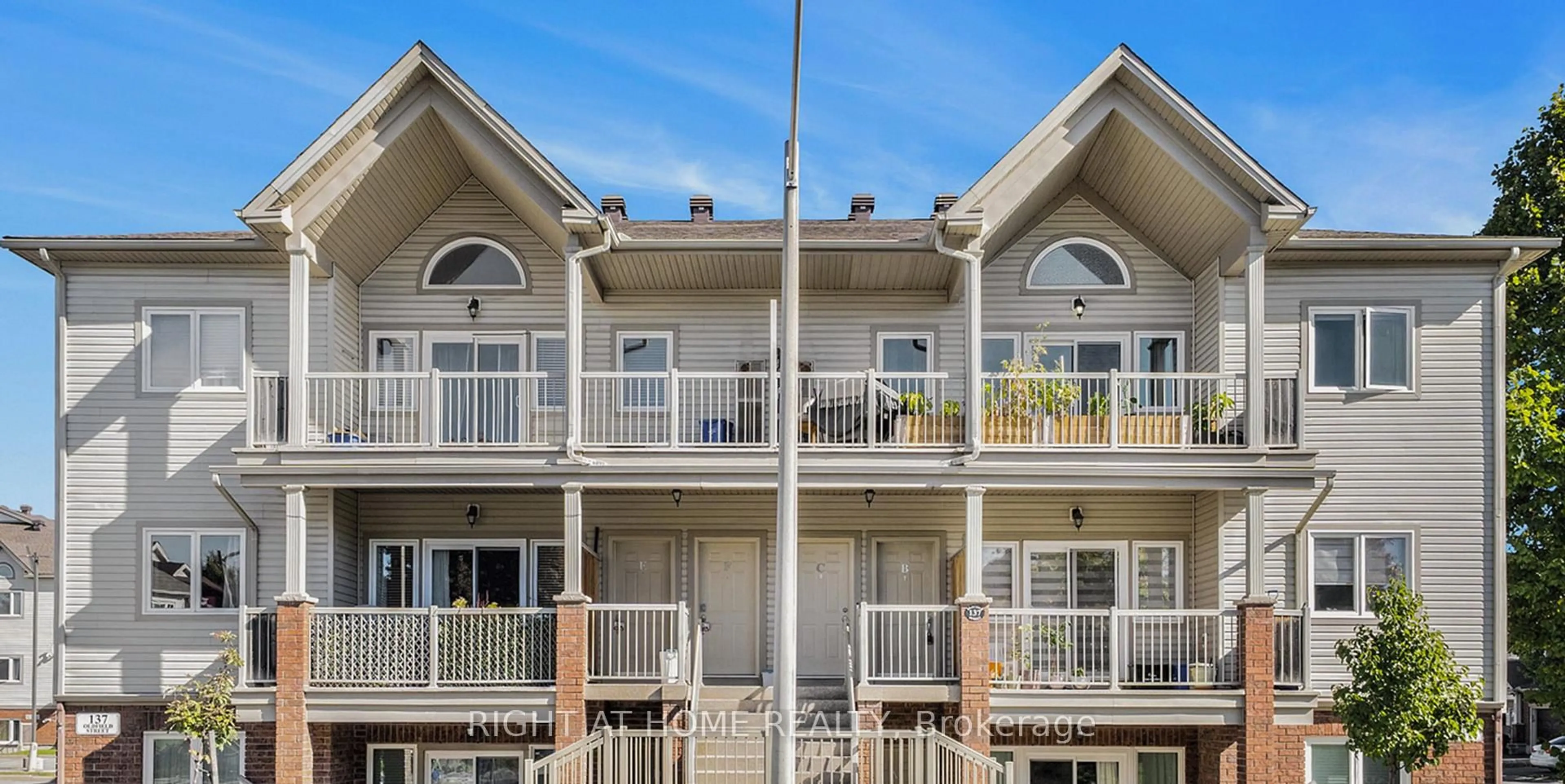 Unknown for 137 Oldfield St #C, Ottawa Ontario K2G 7C7