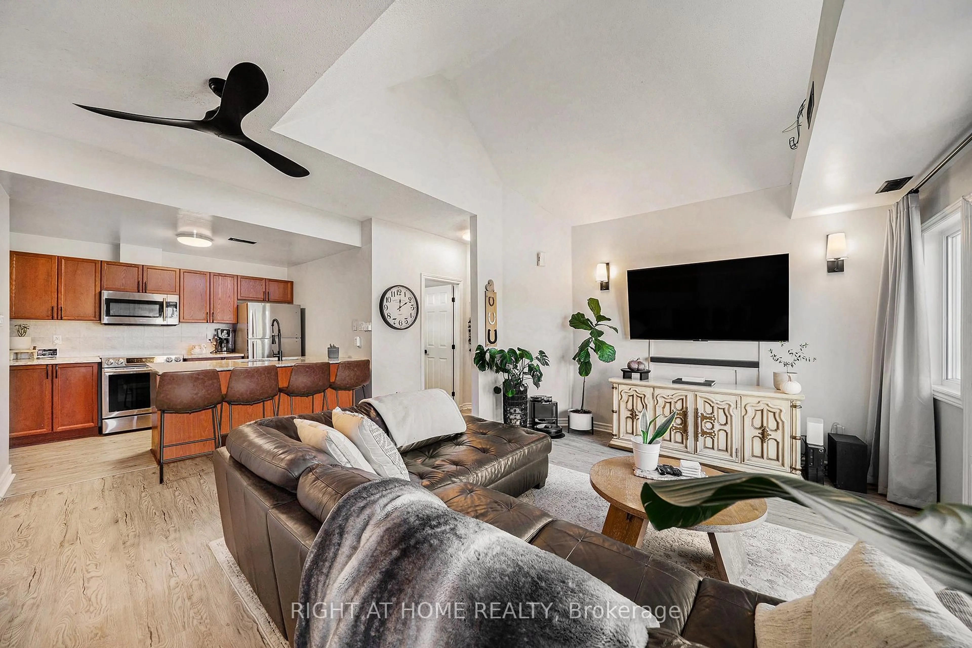 Living room with furniture, unknown for 137 Oldfield St #C, Ottawa Ontario K2G 7C7