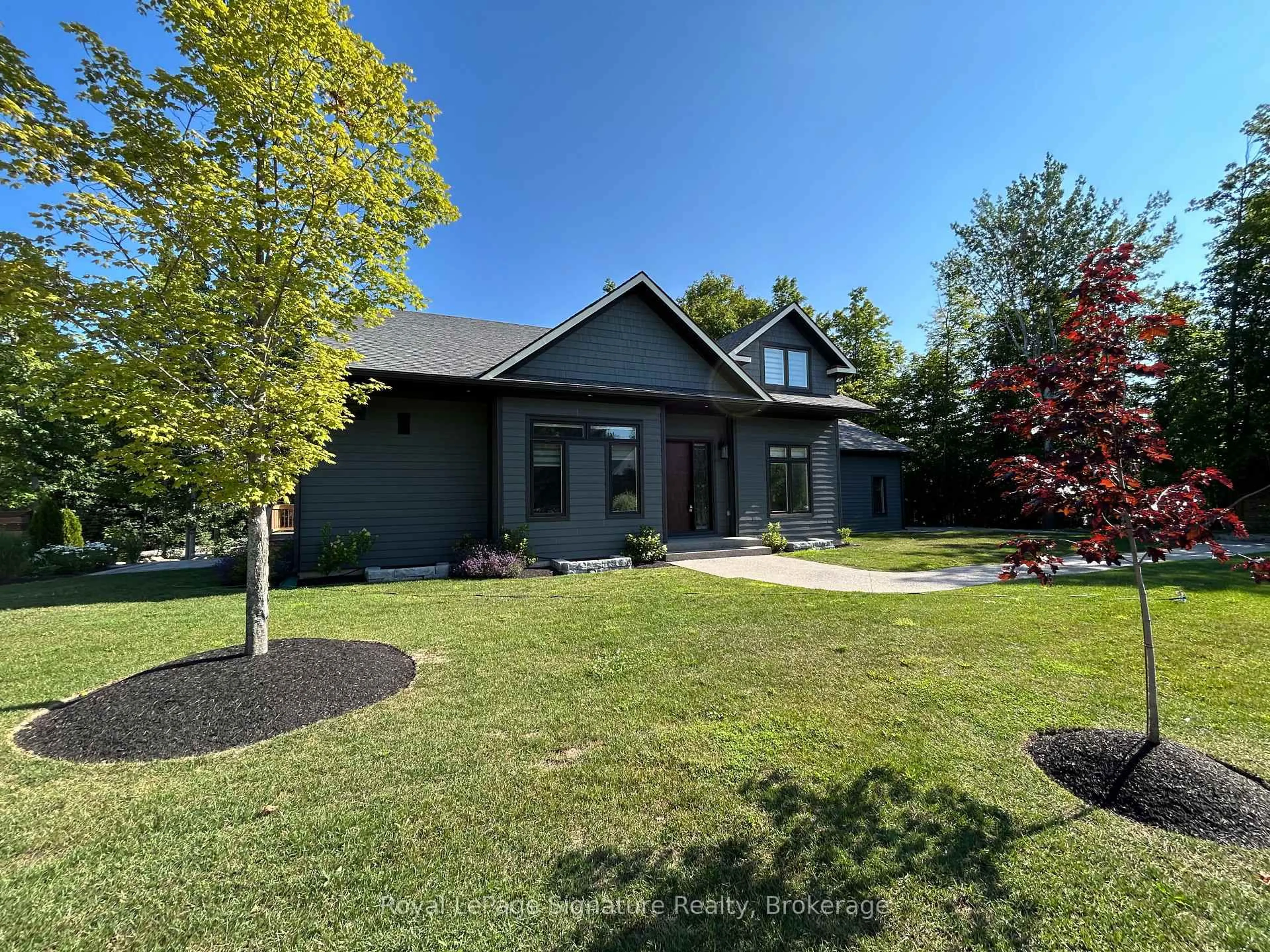 Unknown for 115 Rankin's Cres, Blue Mountains Ontario N0H 2P0