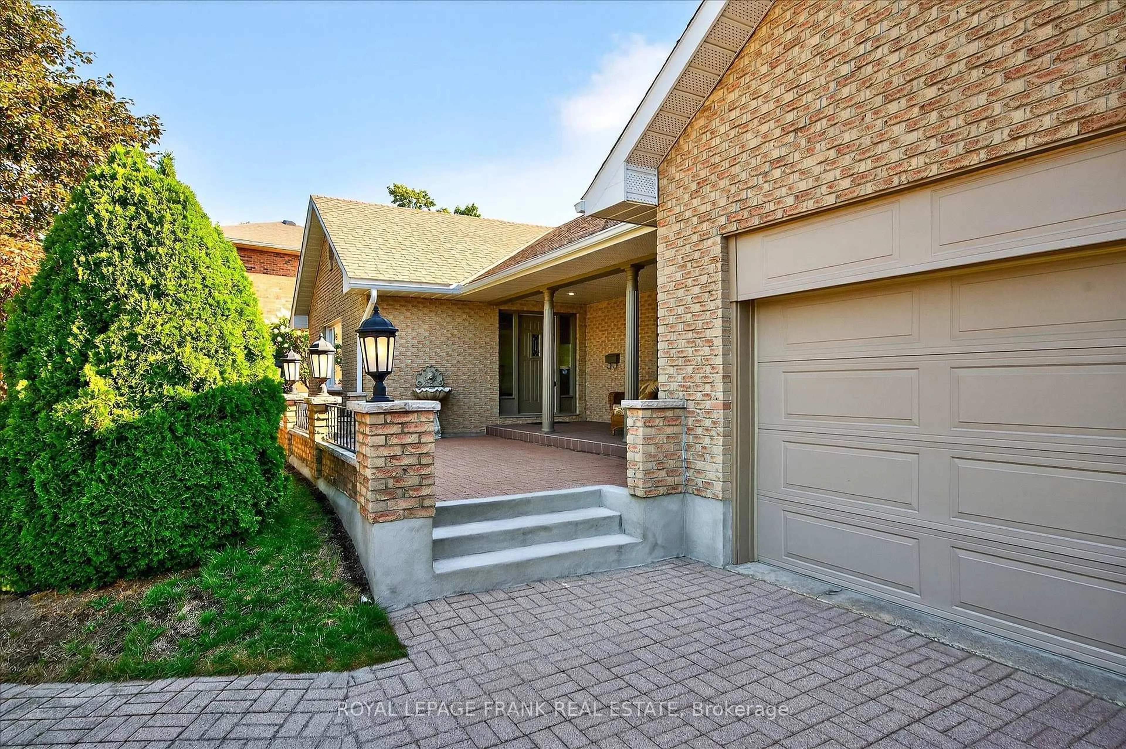 Home with brick exterior material, street for 1162 Summit Dr, Peterborough Ontario K9J 8A7