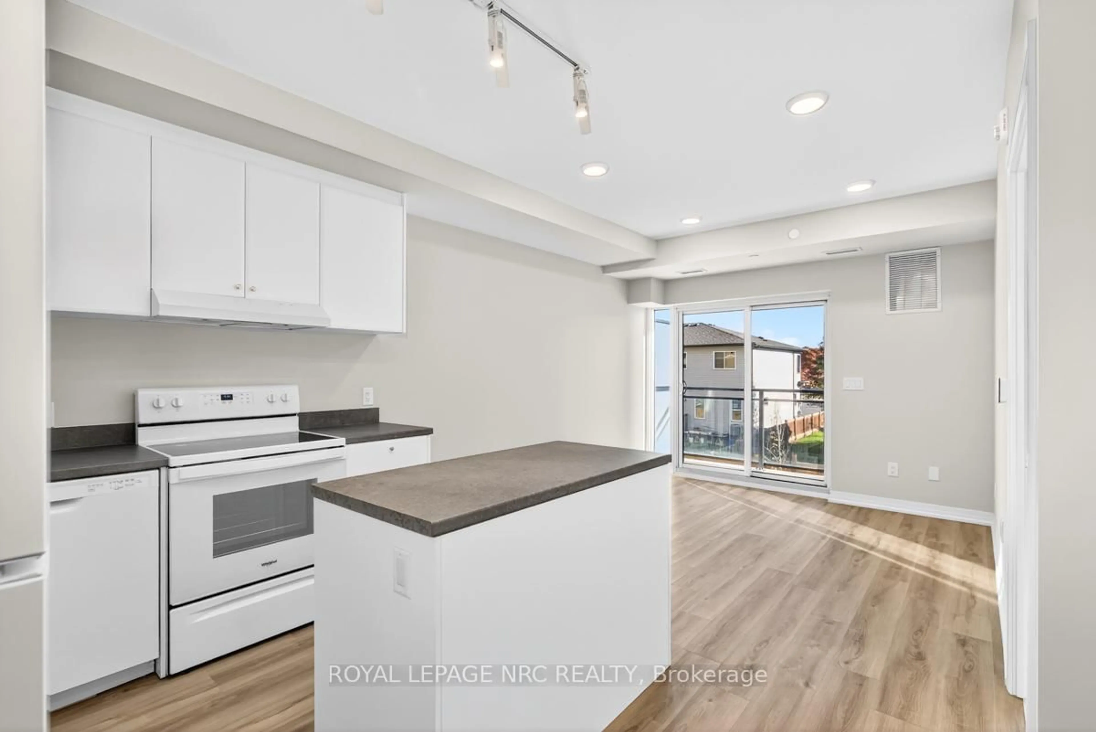 Open concept kitchen, unknown for 50 HERRICK Ave #223, St. Catharines Ontario L2P 2T9