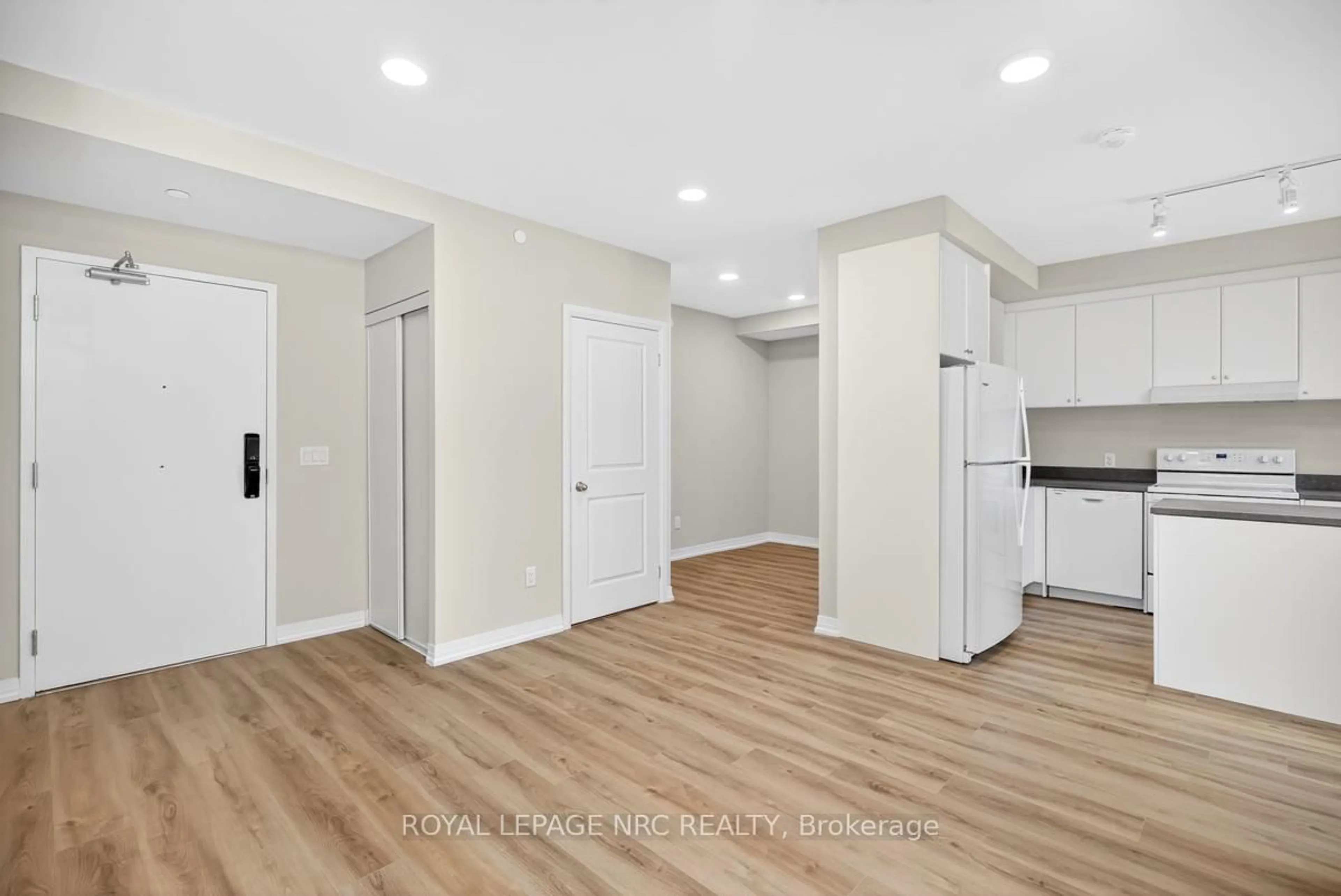 A pic of a room for 50 HERRICK Ave #223, St. Catharines Ontario L2P 2T9