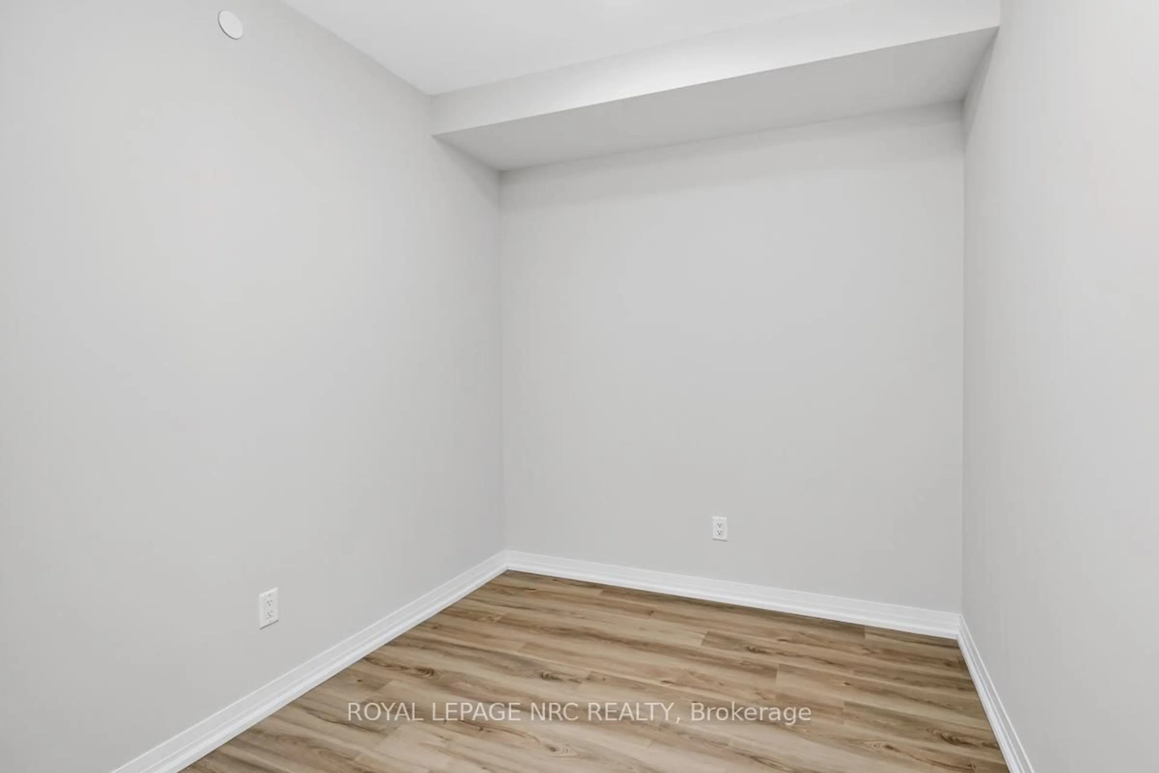 A pic of a room for 50 HERRICK Ave #223, St. Catharines Ontario L2P 2T9