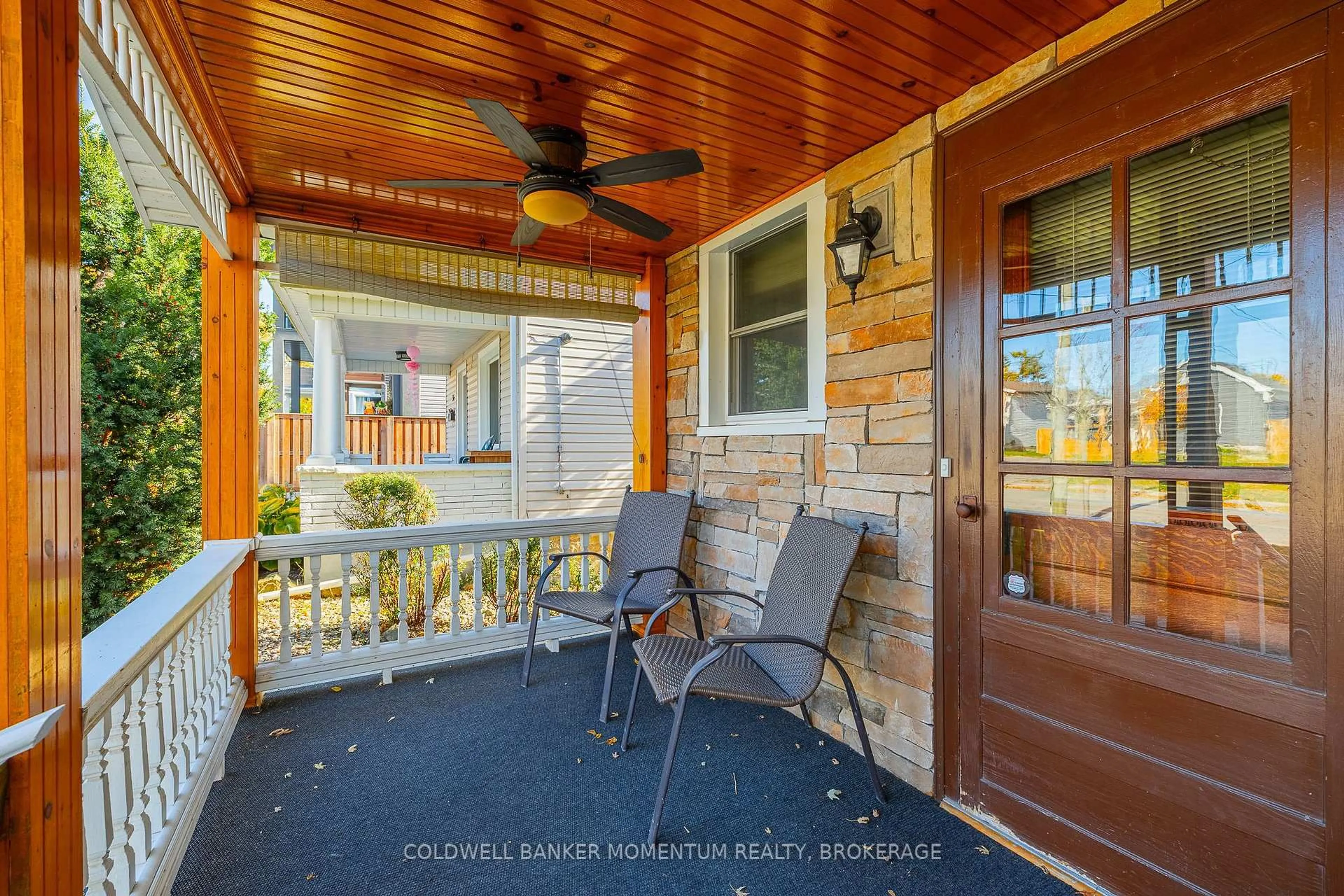 Patio, street for 34 Almond St, St. Catharines Ontario L2T 1E9