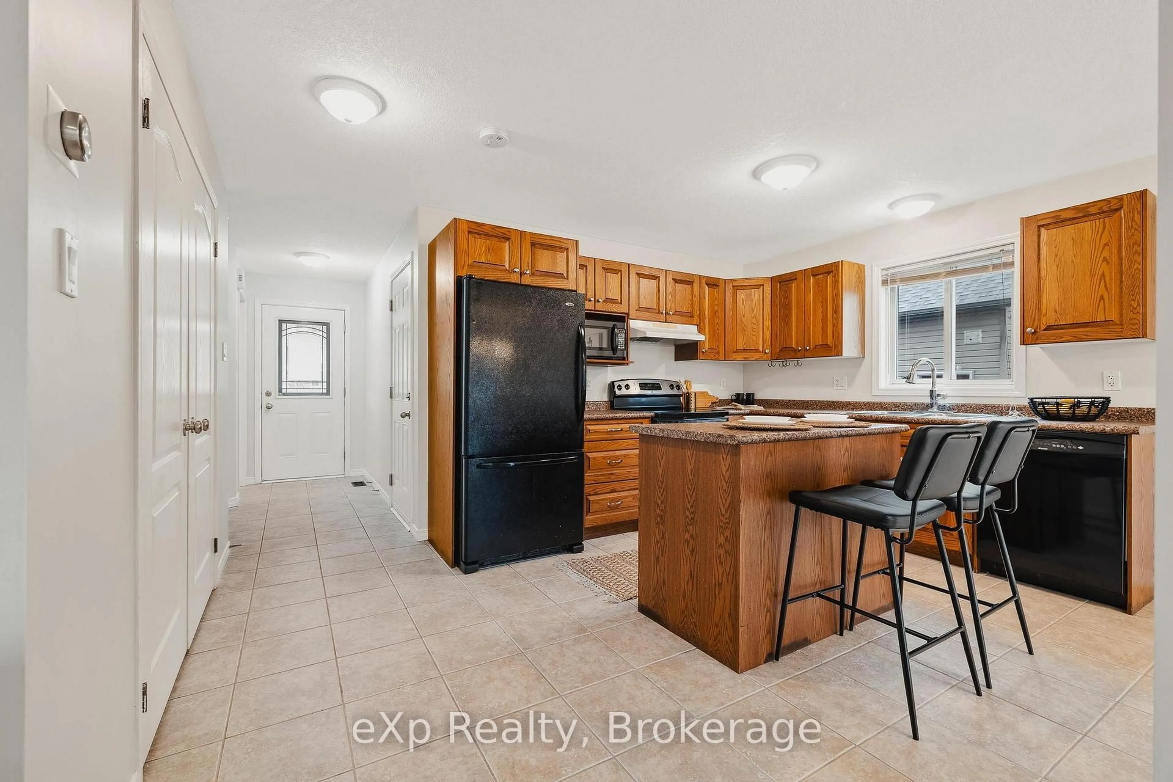 Open concept kitchen, ceramic/tile floor for 165 Sheffield St, Southgate Ontario N0C 1B0