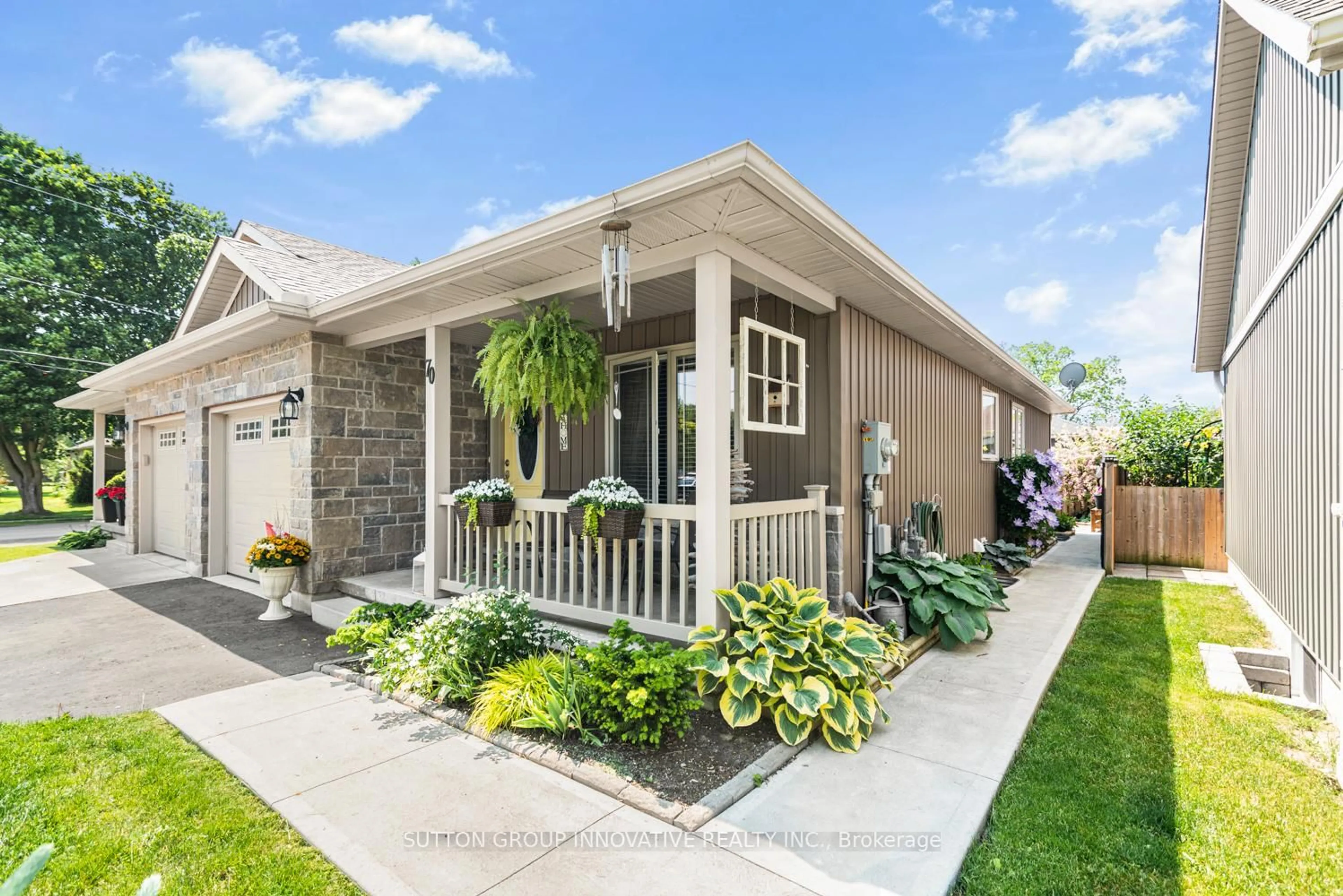 Home with vinyl exterior material, street for 70 Postma Dr, Haldimand Ontario N1A 0B2