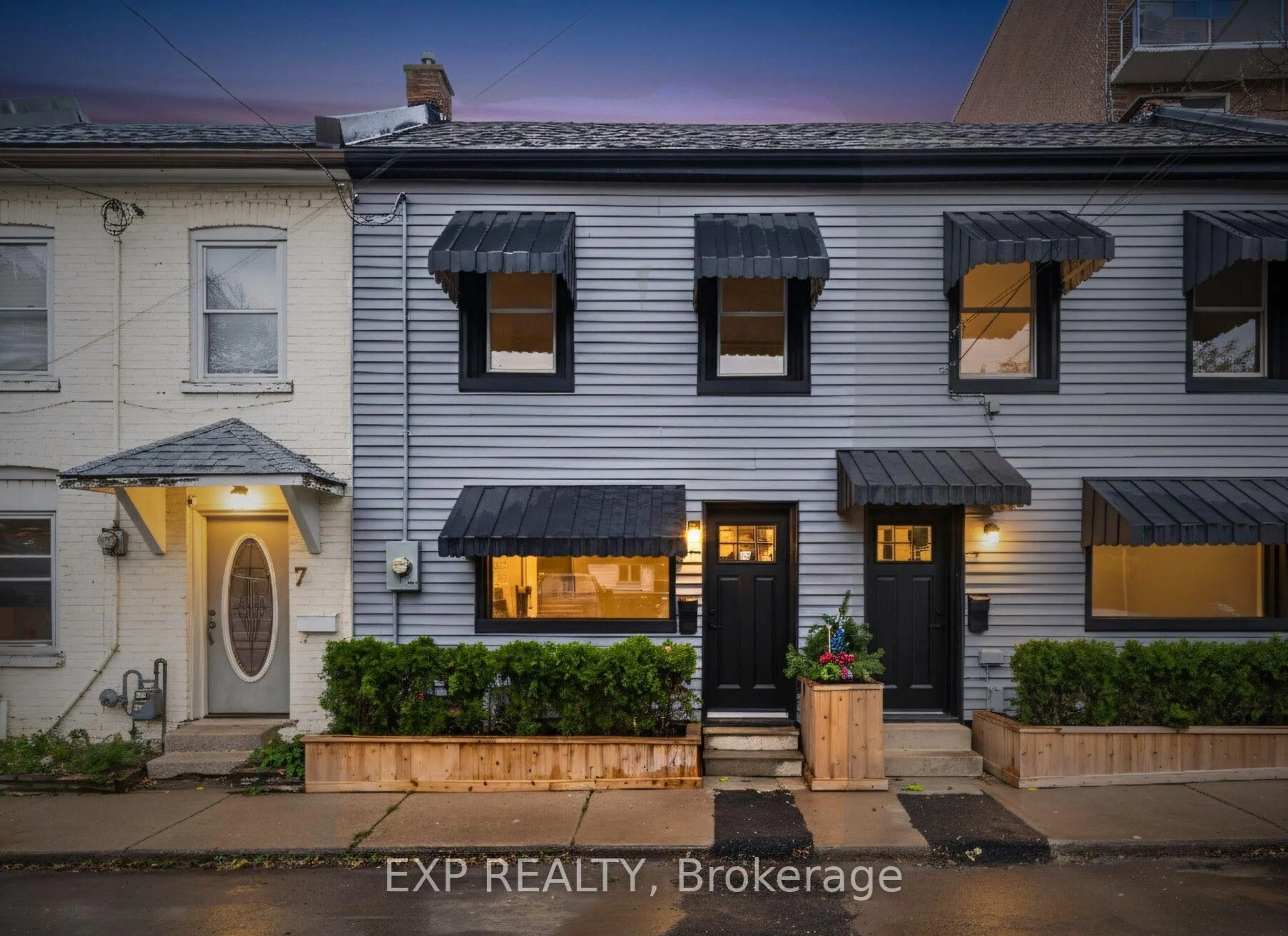 Home with brick exterior material, street for 9 Ford St, Hamilton Ontario L8N 2P4