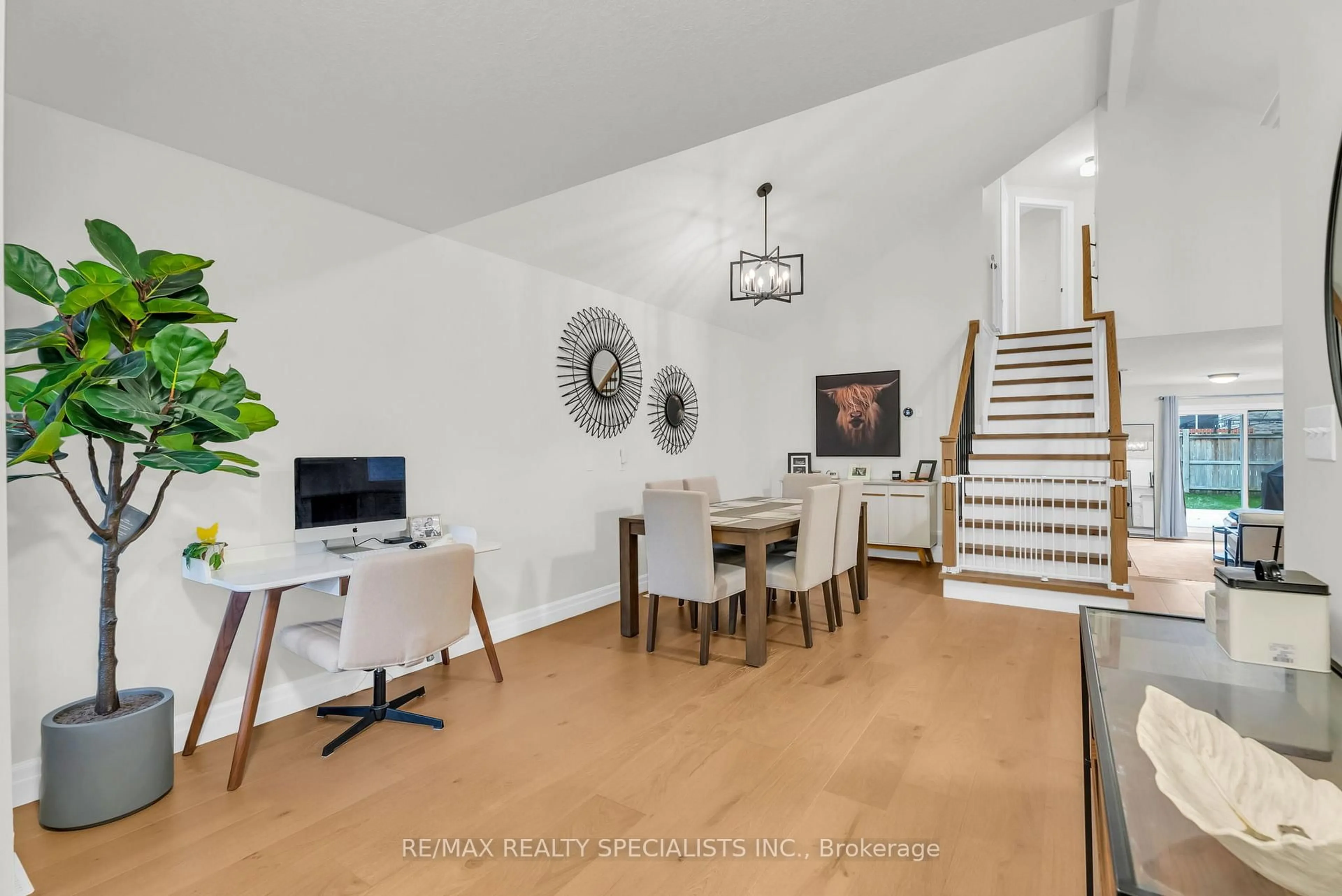 Unknown for 25 Maude Lane, Guelph Ontario N1E 0G3