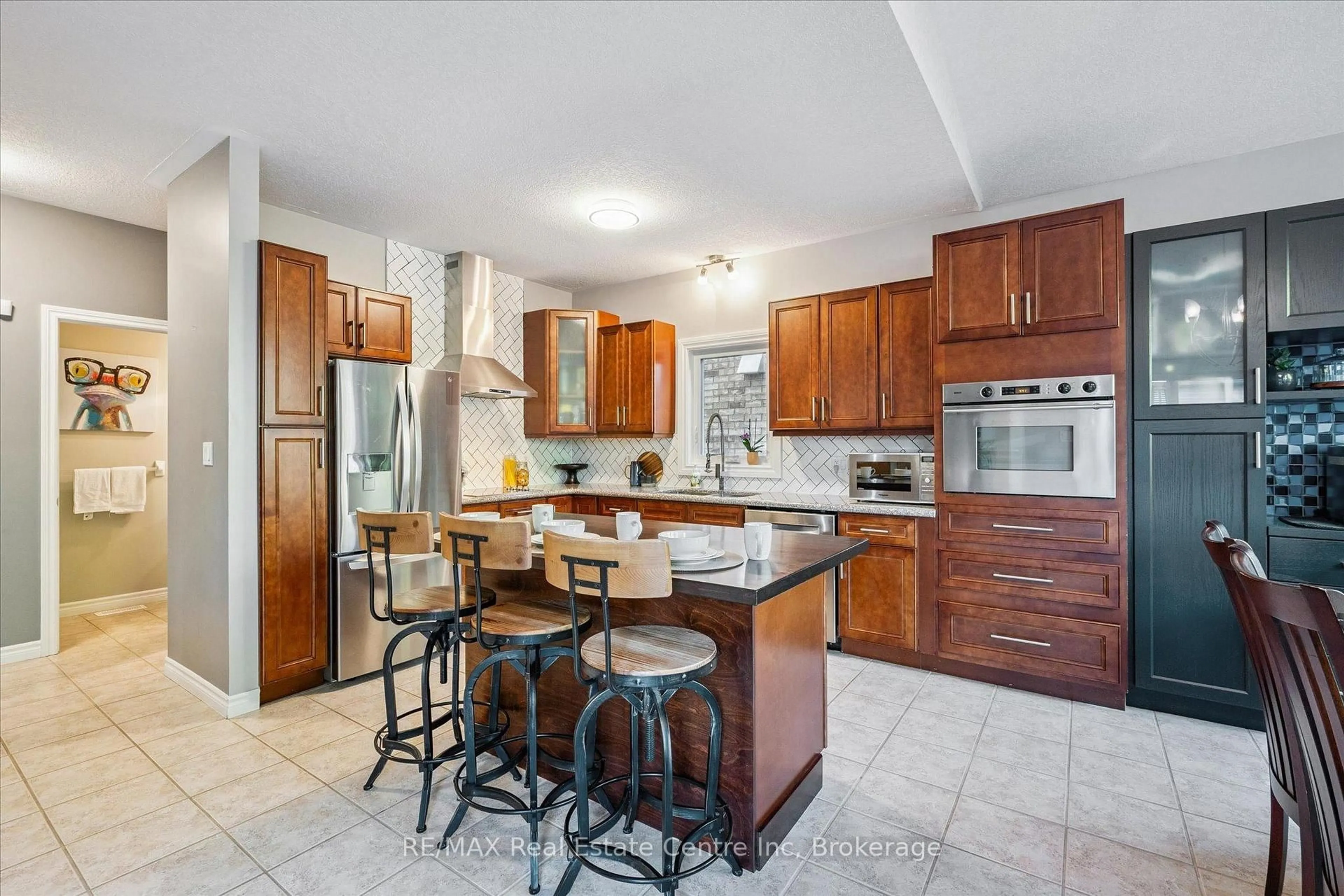 Open concept kitchen, ceramic/tile floor for 244 Carrington Dr, Guelph Ontario N1G 5K2