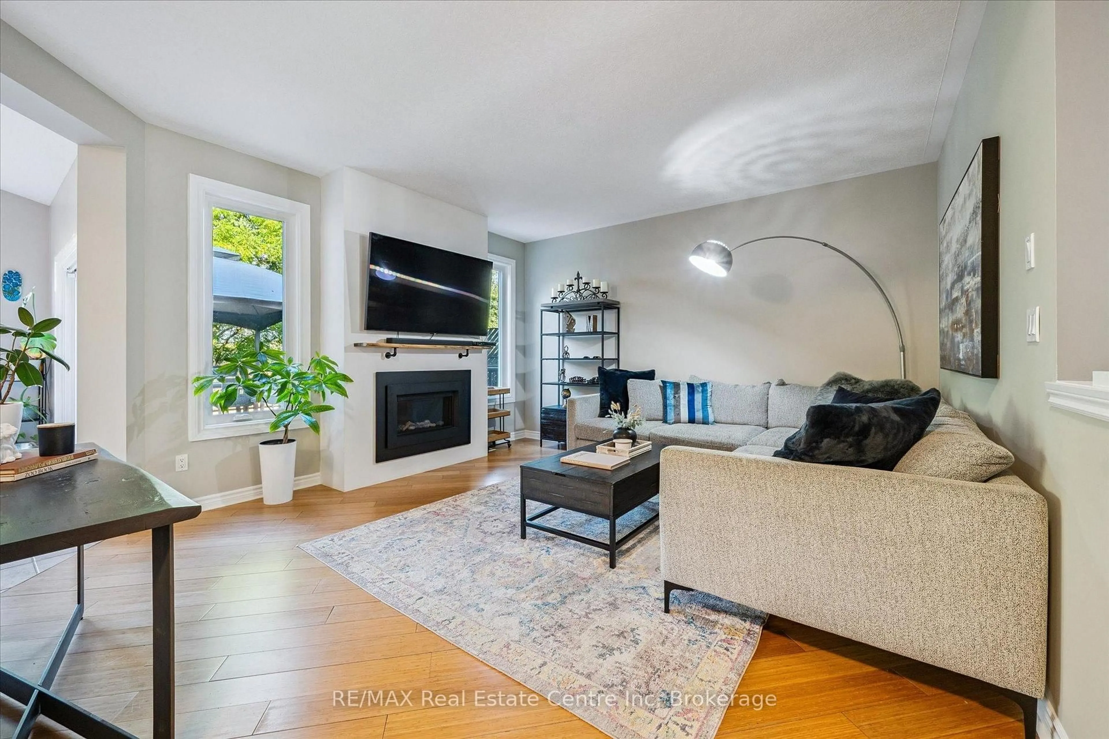 Living room with furniture, unknown for 244 Carrington Dr, Guelph Ontario N1G 5K2