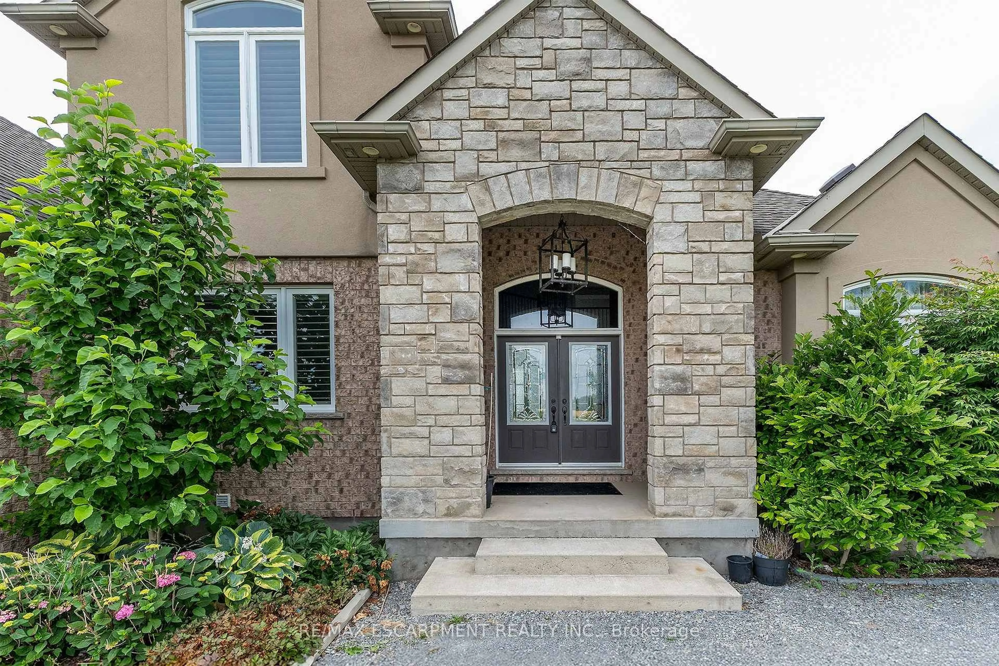 Unknown for 270 Farr St, Pelham Ontario L0S 1C0