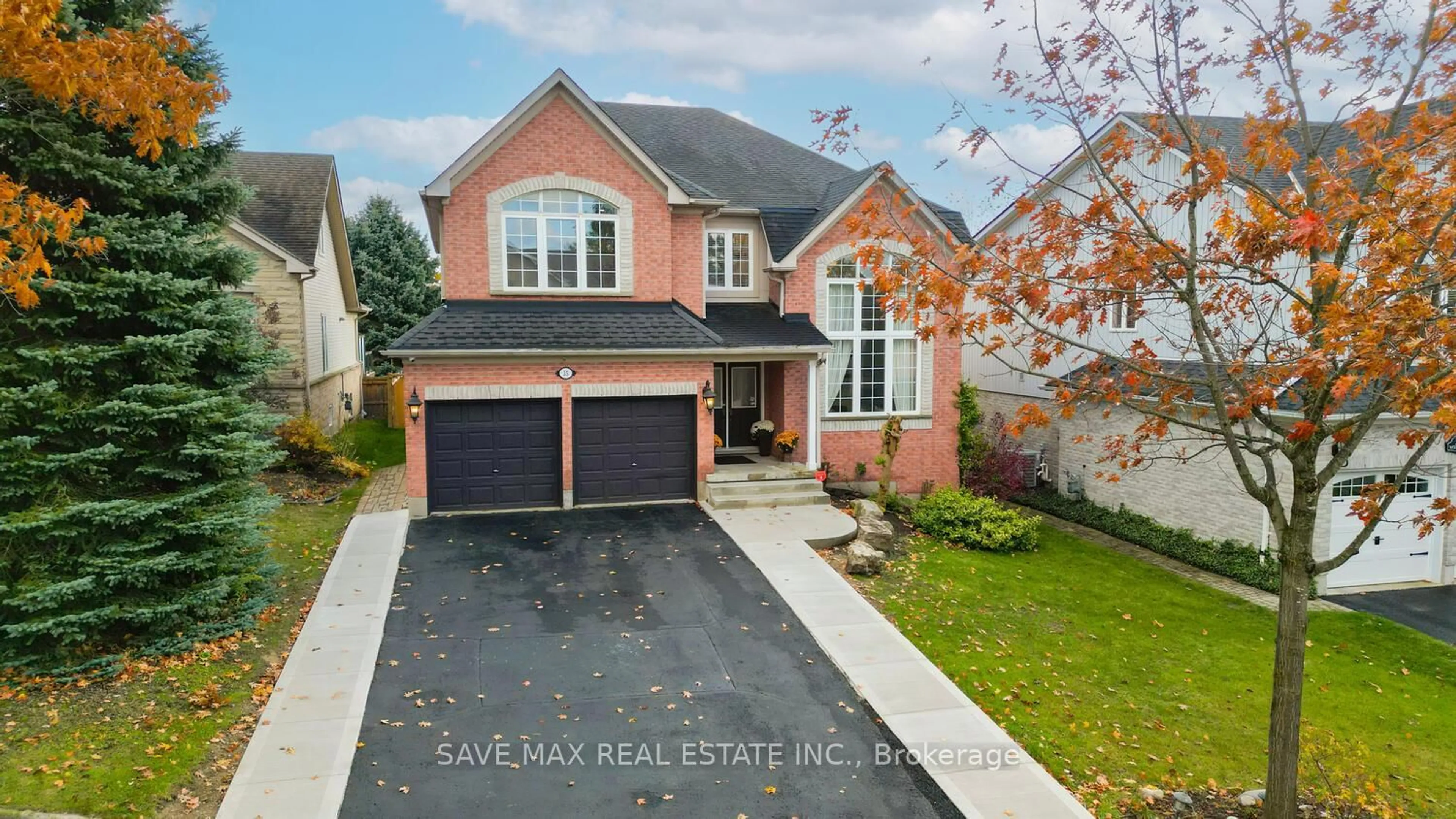 Home with brick exterior material, street for 35 Woodcrest Crt, Kitchener Ontario N2P 2K2