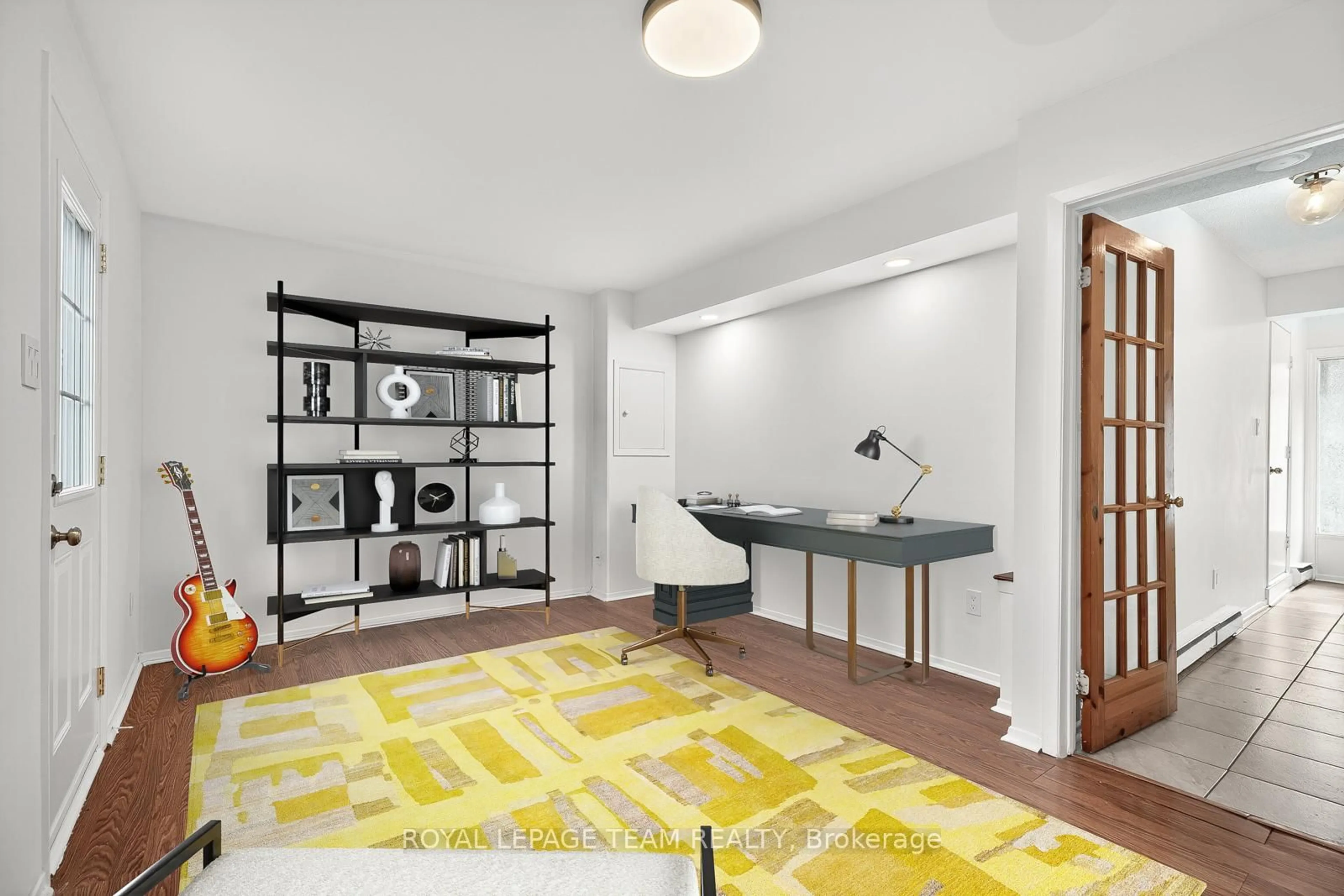 Unknown for 9 Moorside Private, Ottawa Ontario K2C 3P4