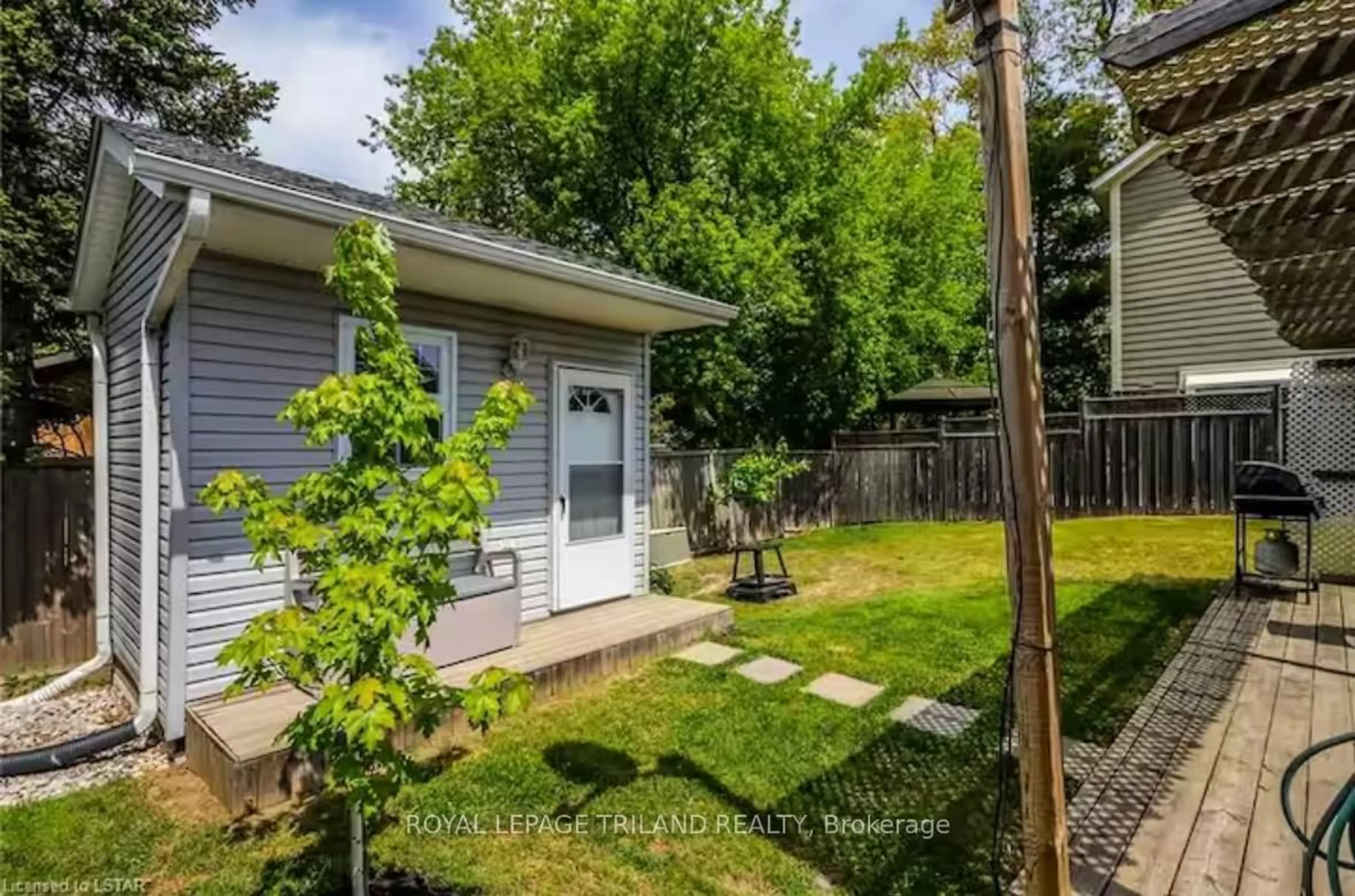 Unknown for 23 Queens Ave, Lambton Shores Ontario N0M 1T0