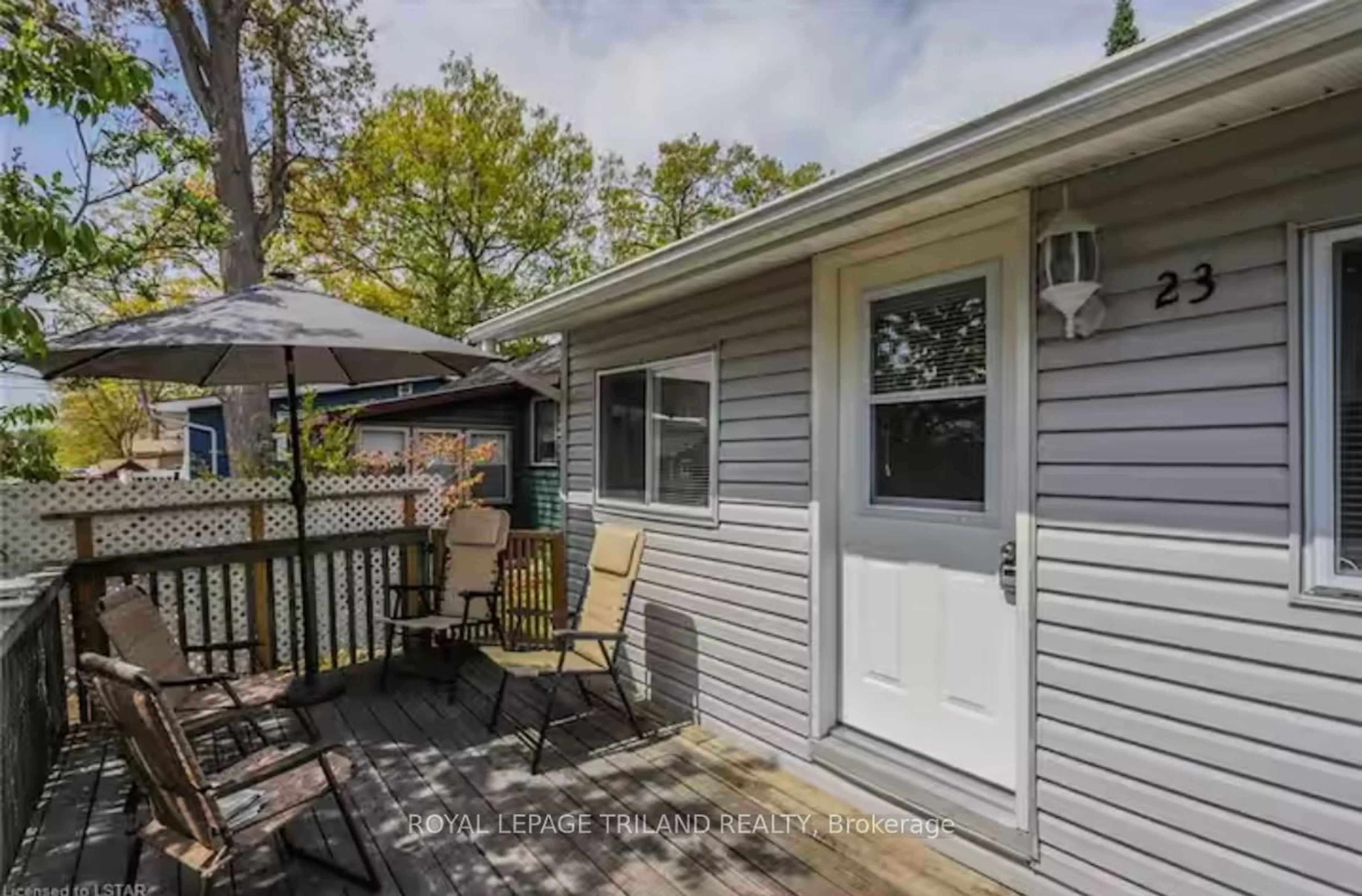 Patio, water/lake/river/ocean view for 23 Queens Ave, Lambton Shores Ontario N0M 1T0