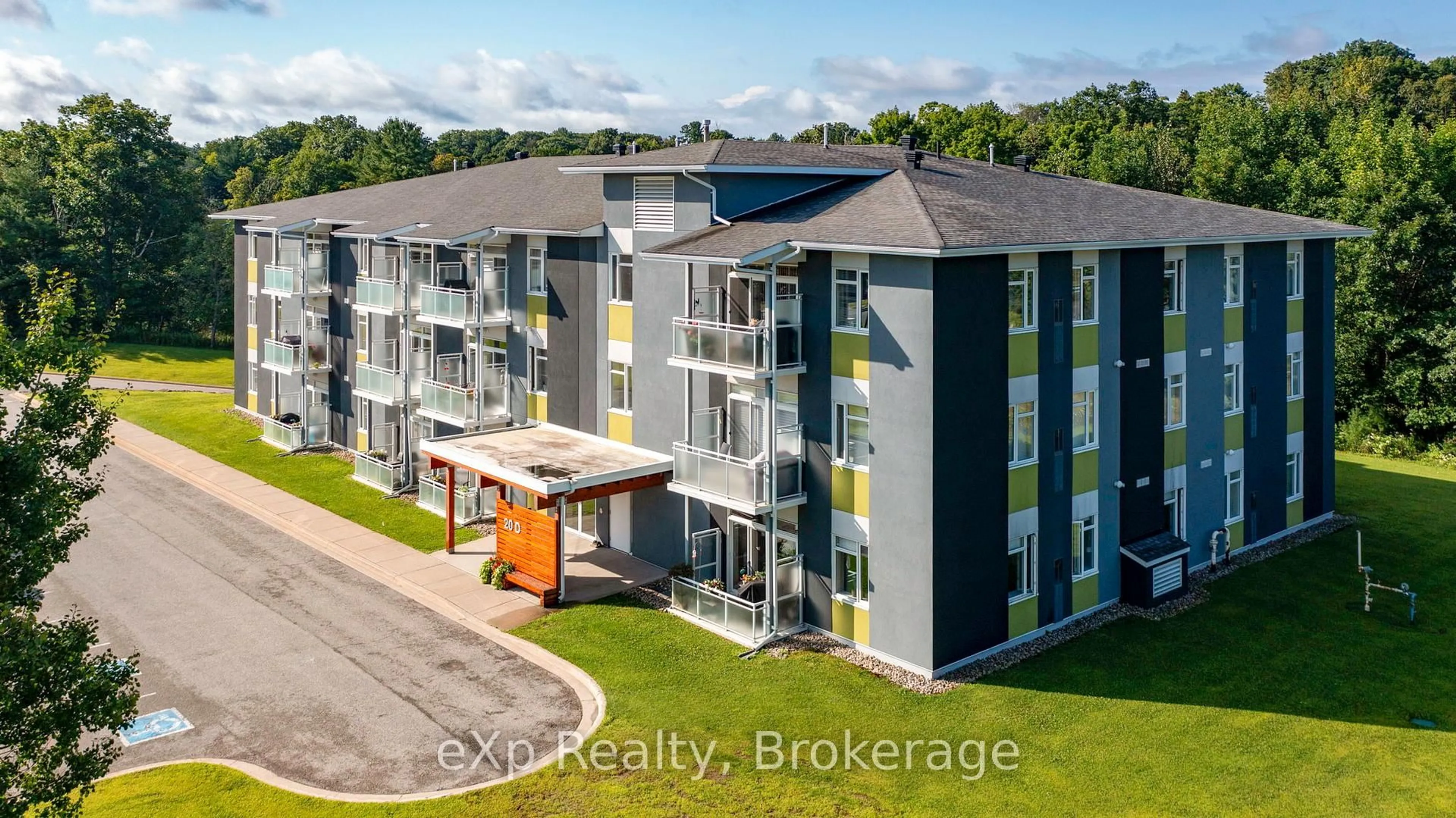 A pic from outside/outdoor area/front of a property/back of a property/a pic from drone, building for 20D Silver Birch Crt #308, Parry Sound Ontario P2A 0A7