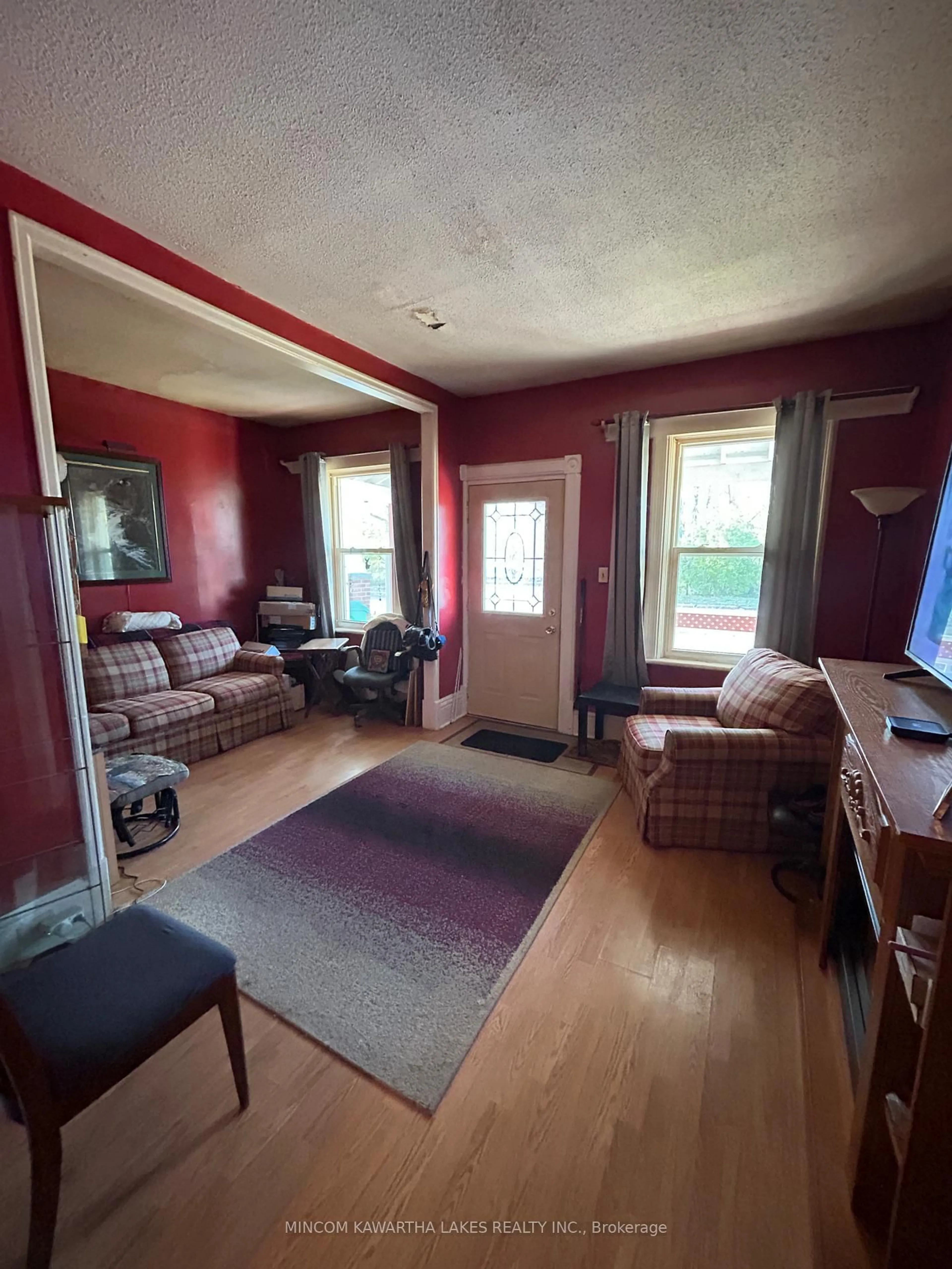 A pic of a room for 460 Driscoll Terr, Peterborough Ontario K9H 1T7