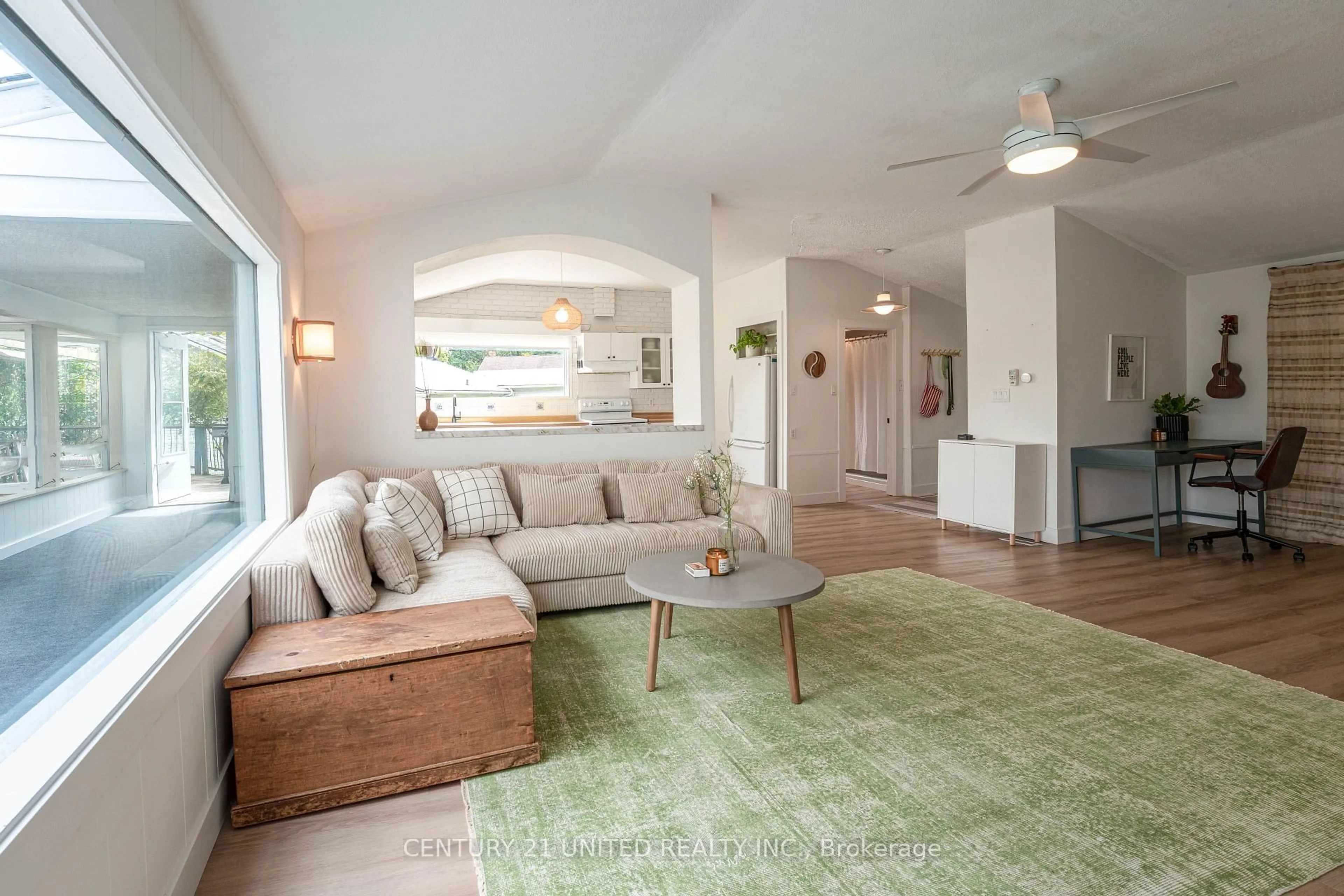 Living room with furniture, unknown for 1105 Primrose Lane, Selwyn Ontario K9J 6X5