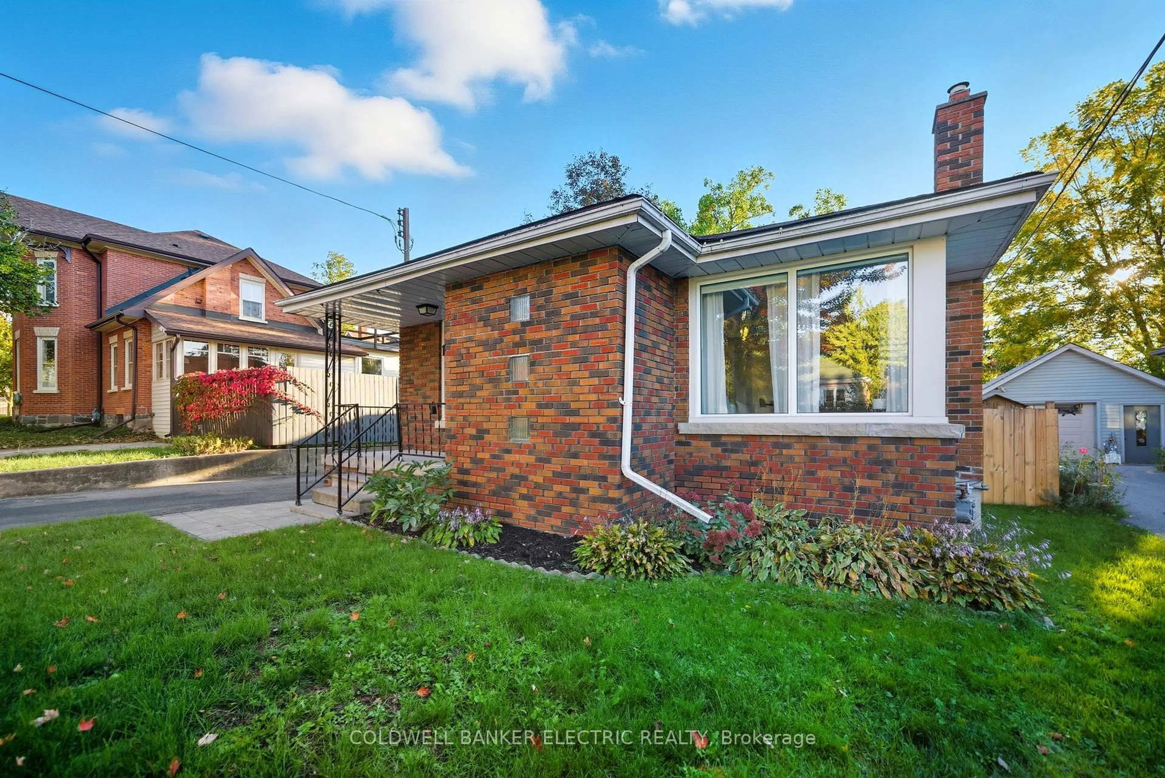 Home with brick exterior material, street for 193 Benson Ave, Peterborough Ontario K9H 5Y6