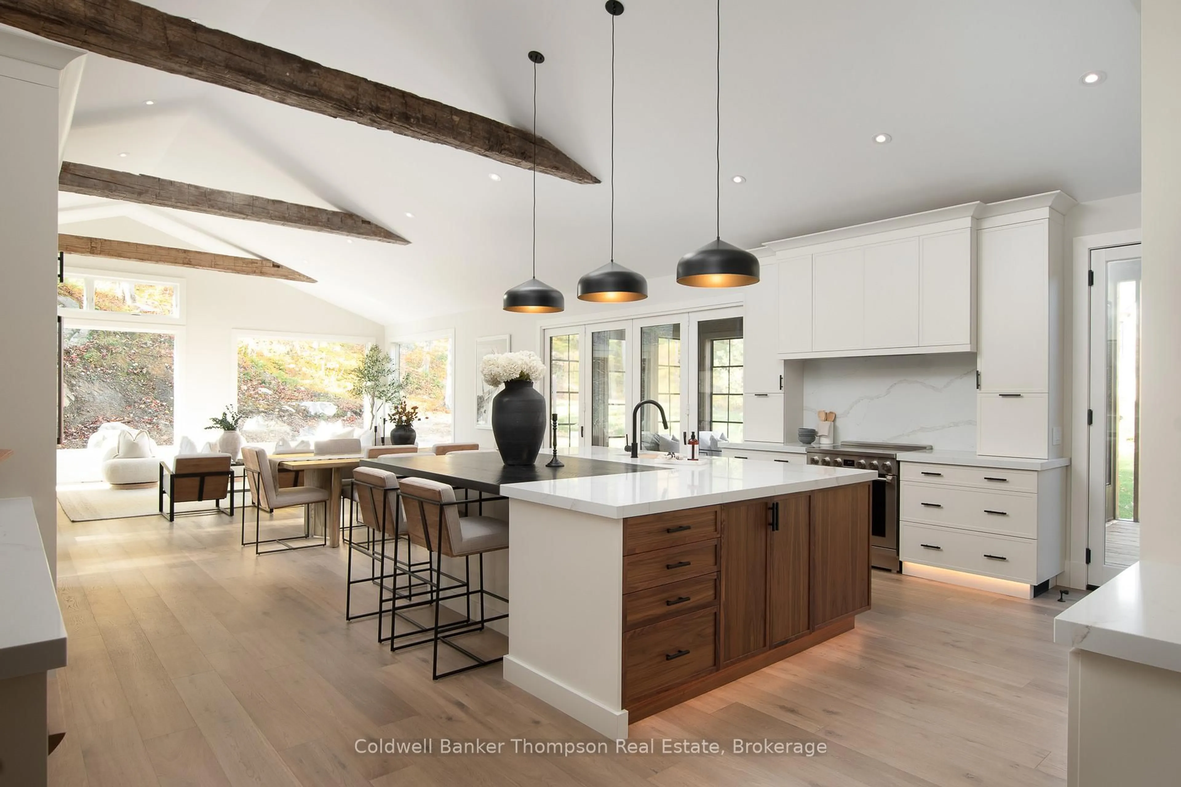 Open concept kitchen, unknown for 21 Natures Way, Huntsville Ontario P1H 0B4