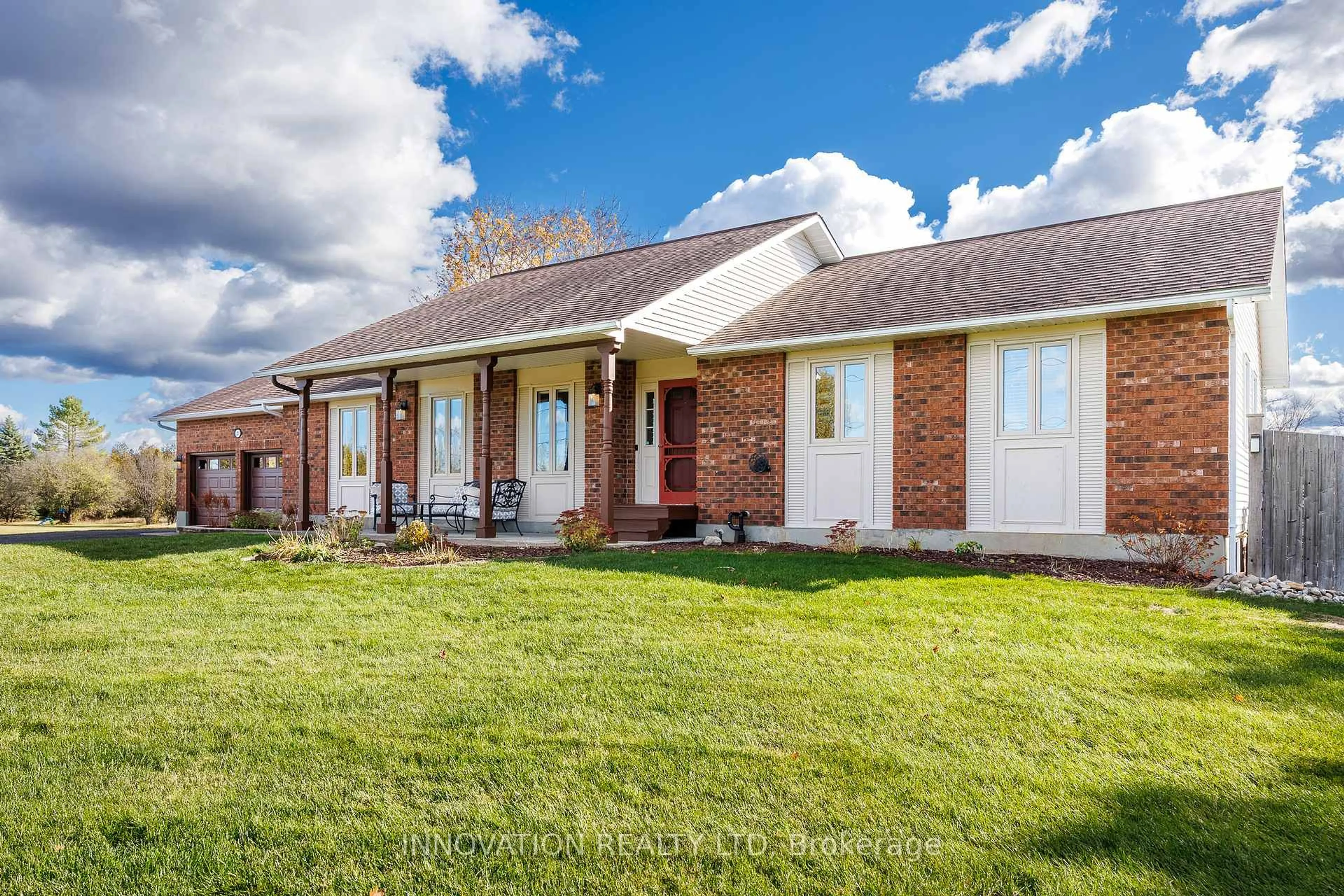 Home with brick exterior material, unknown for 201 Greystone Cres, Almonte Ontario K0A 1A0