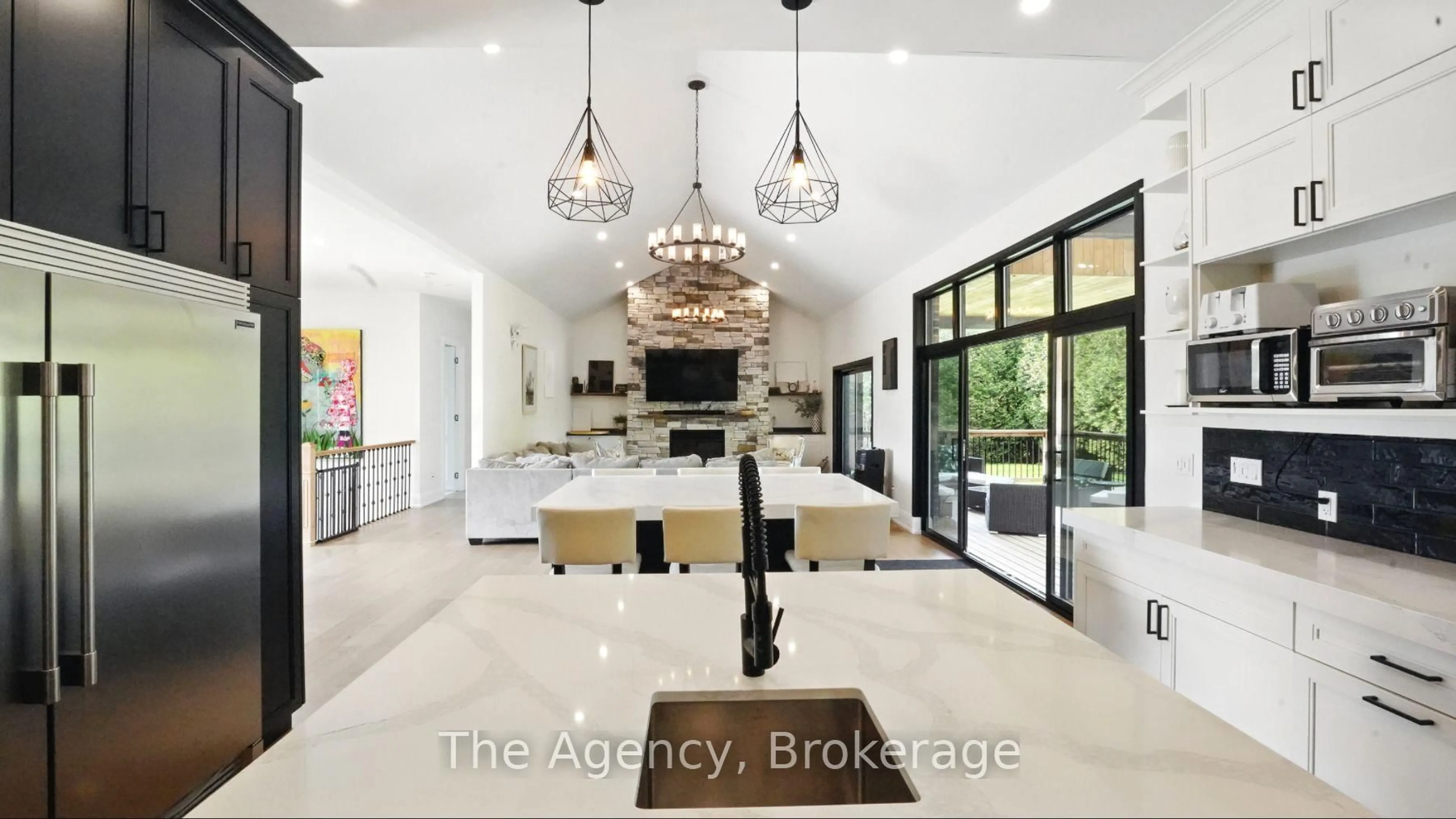 Unknown for 634060 Highway 10 Highway, Mono Ontario L9W 5P4