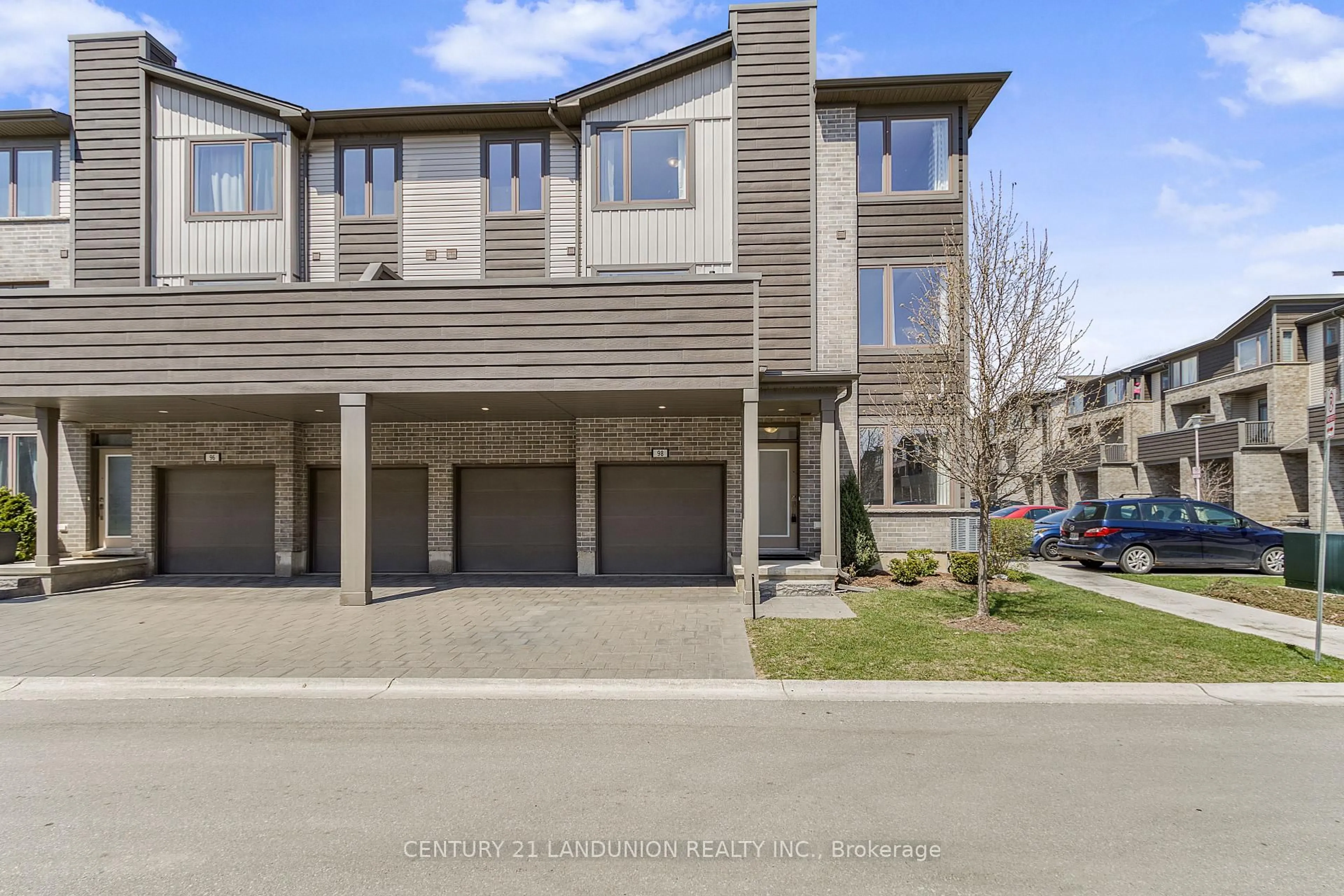 A pic from outside/outdoor area/front of a property/back of a property/a pic from drone, street for 1960 Dalmagarry Rd #98, London North Ontario N6G 0T8