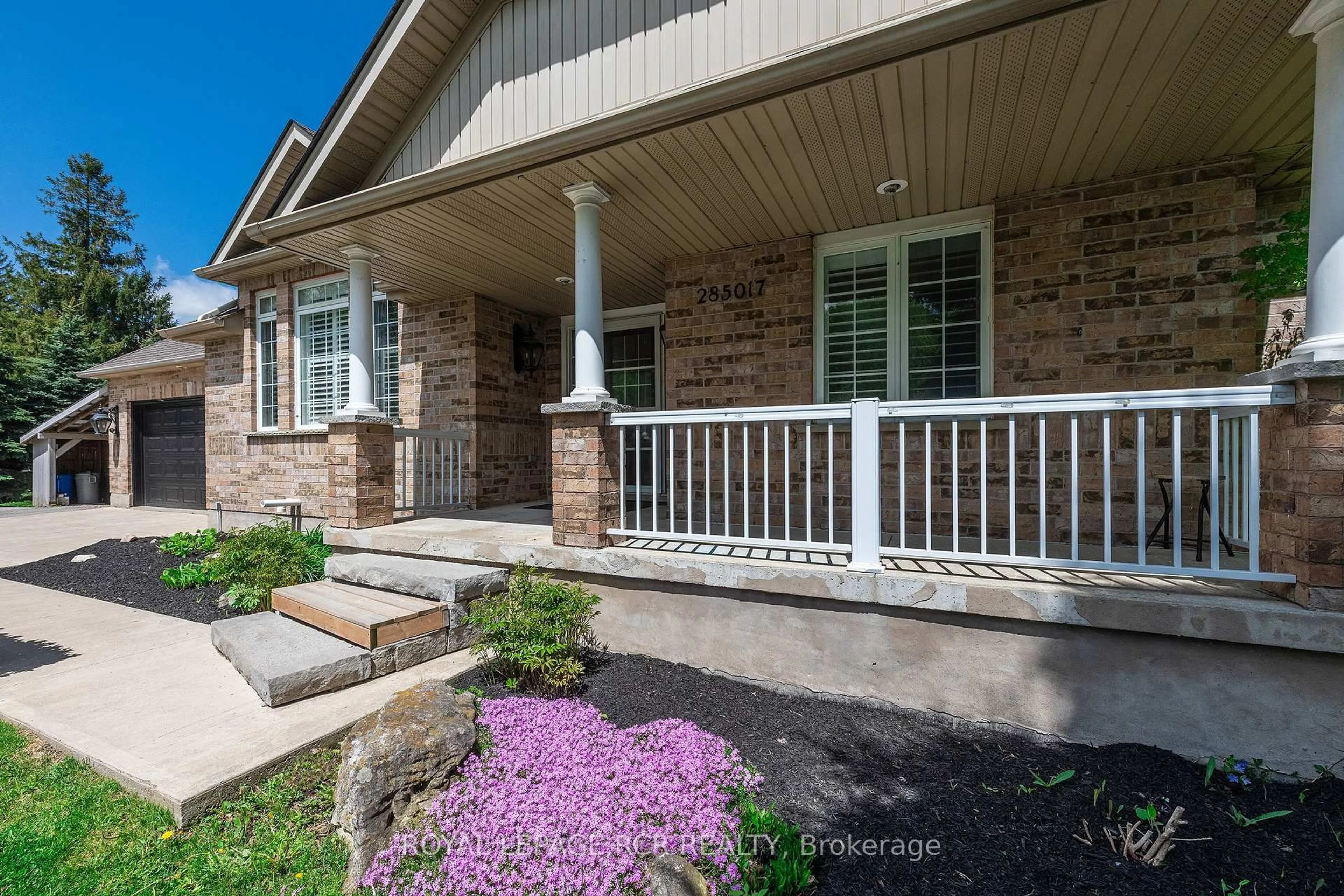 Home with brick exterior material, street for 285017 COUNTY ROAD 10, Amaranth Ontario L9W 0Y6