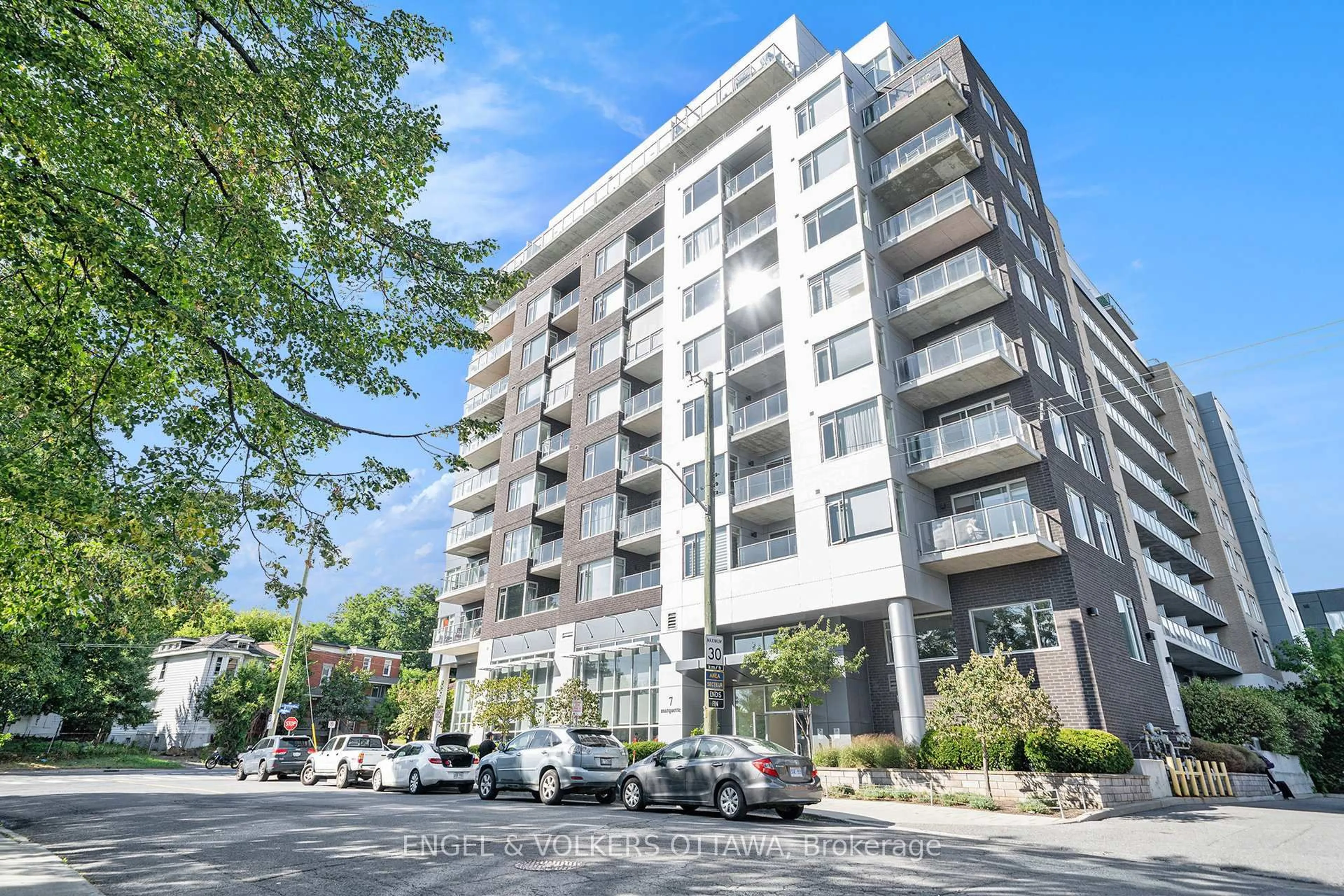 Unknown for 7 Marquette Ave #605, Ottawa Ontario K1L 8A7