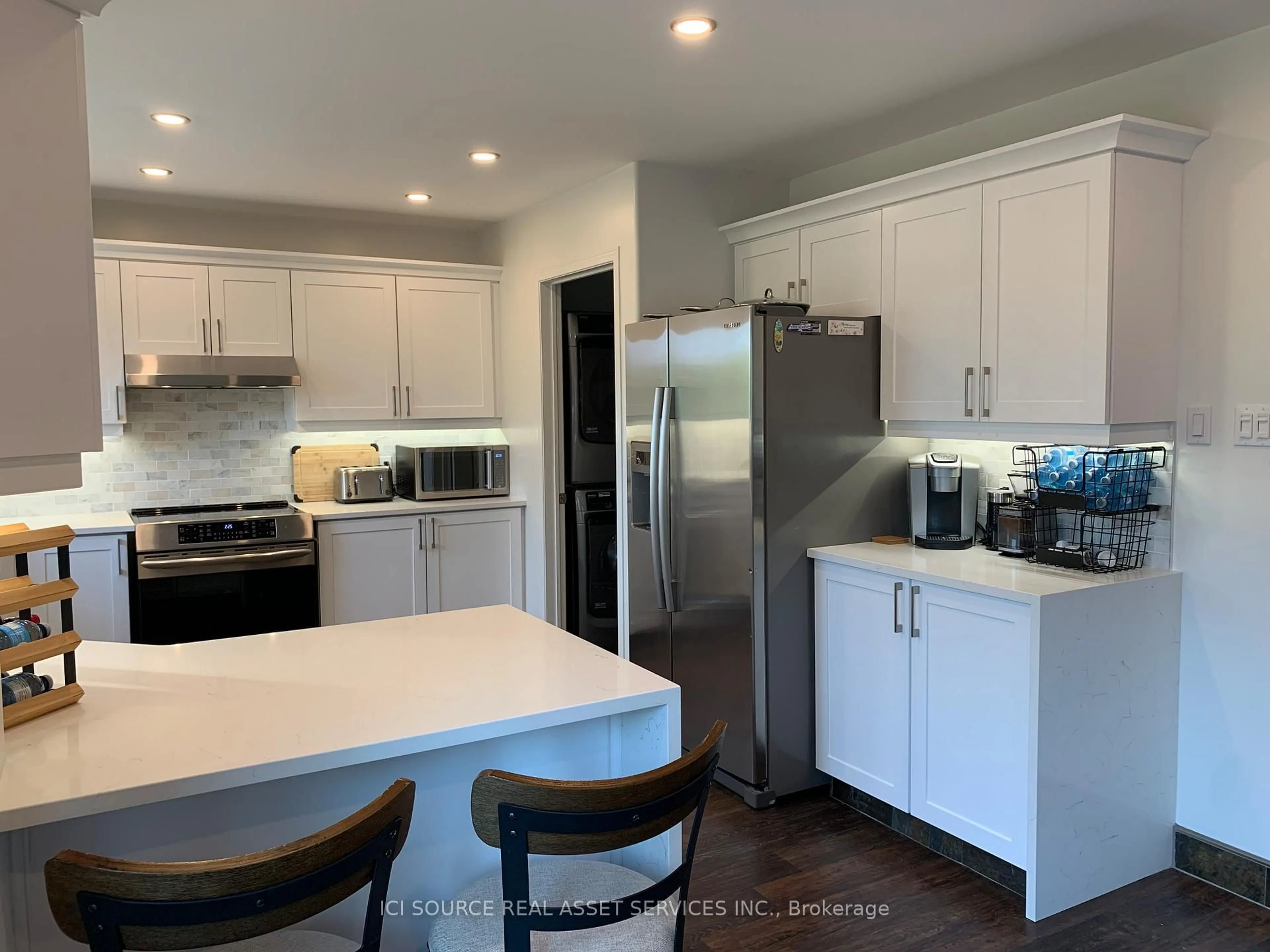 Open concept kitchen, unknown for 260 O'DETTE Rd, Peterborough Ontario K9K 2N8