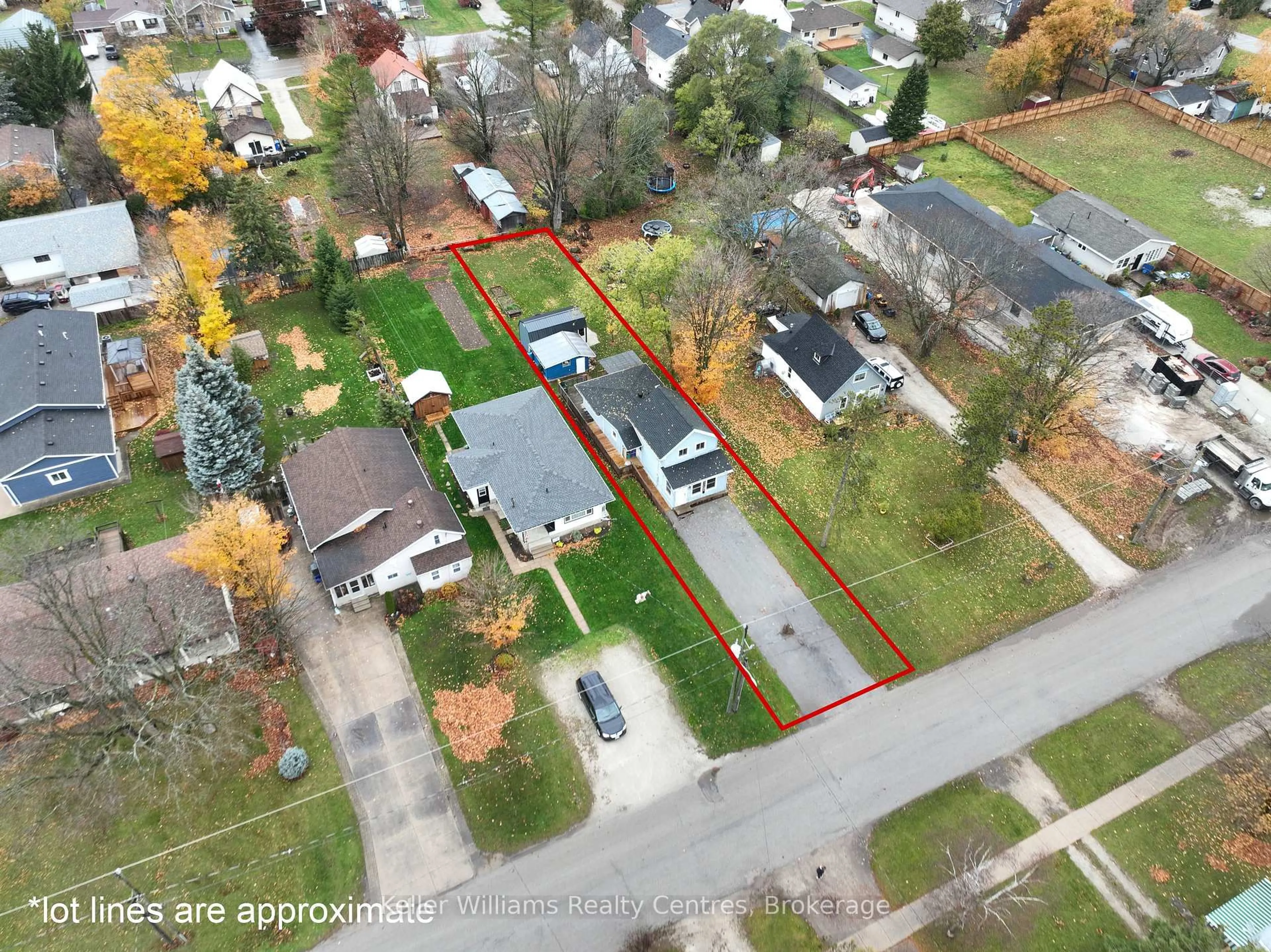 A pic from outside/outdoor area/front of a property/back of a property/a pic from drone, street for 1934 7th Ave, Owen Sound Ontario N4K 2Z9