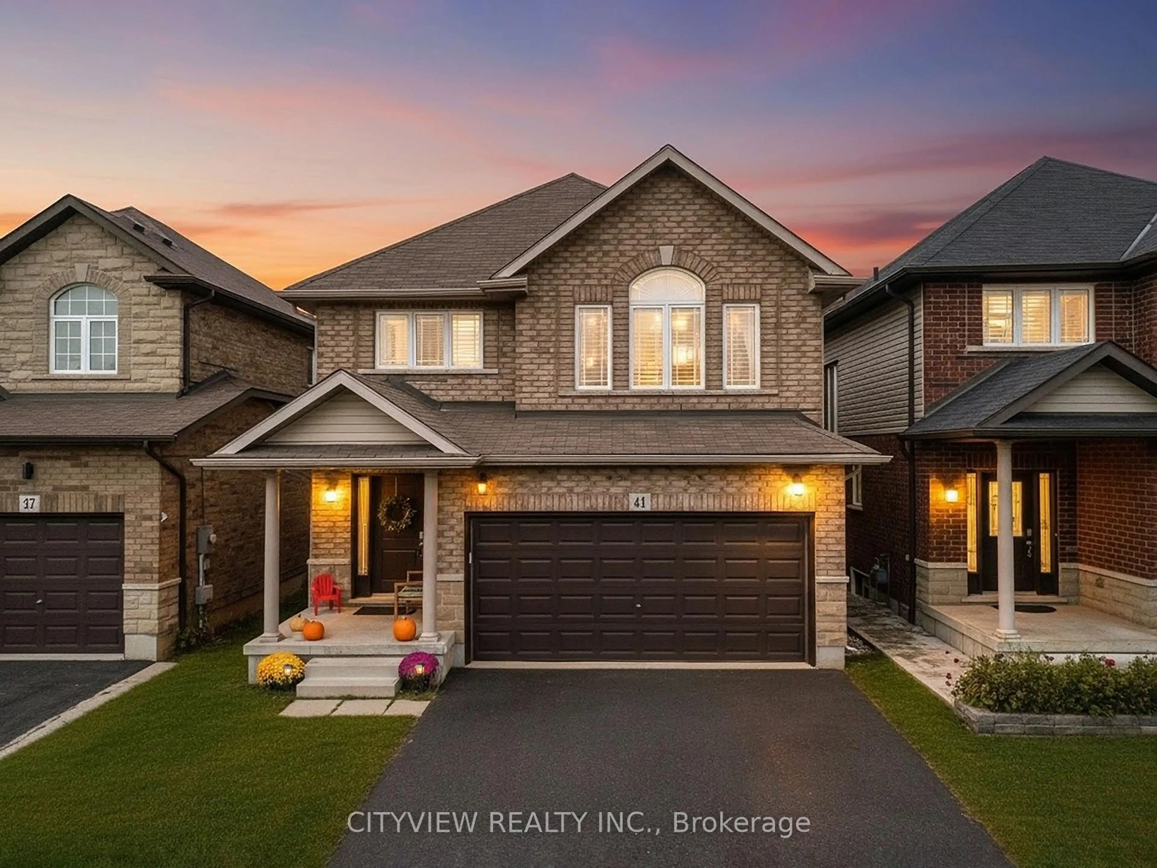 Home with brick exterior material, street for 41 Bellagio Ave, Hamilton Ontario L0R 1P0