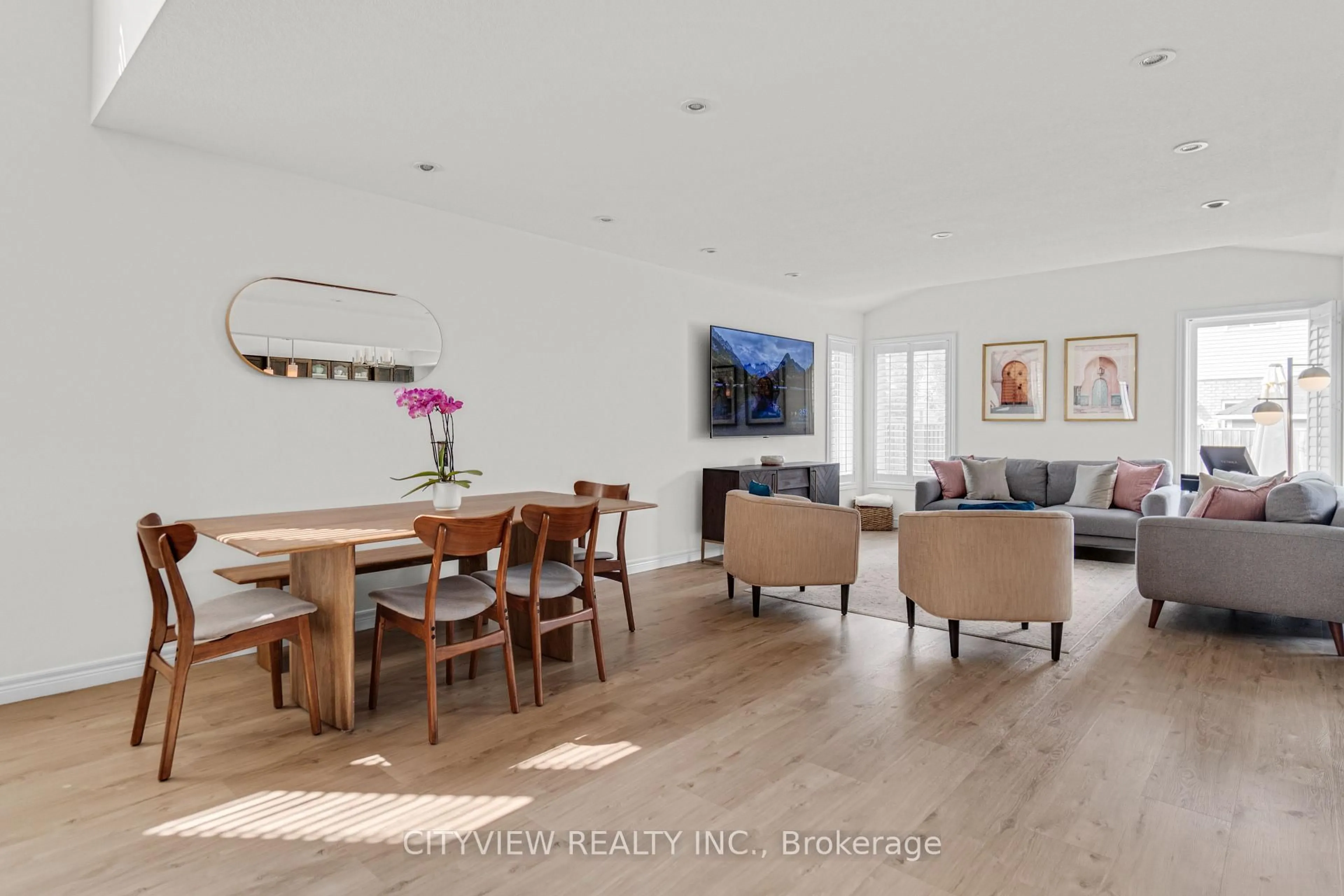 Living room with furniture, wood/laminate floor for 41 Bellagio Ave, Hamilton Ontario L0R 1P0