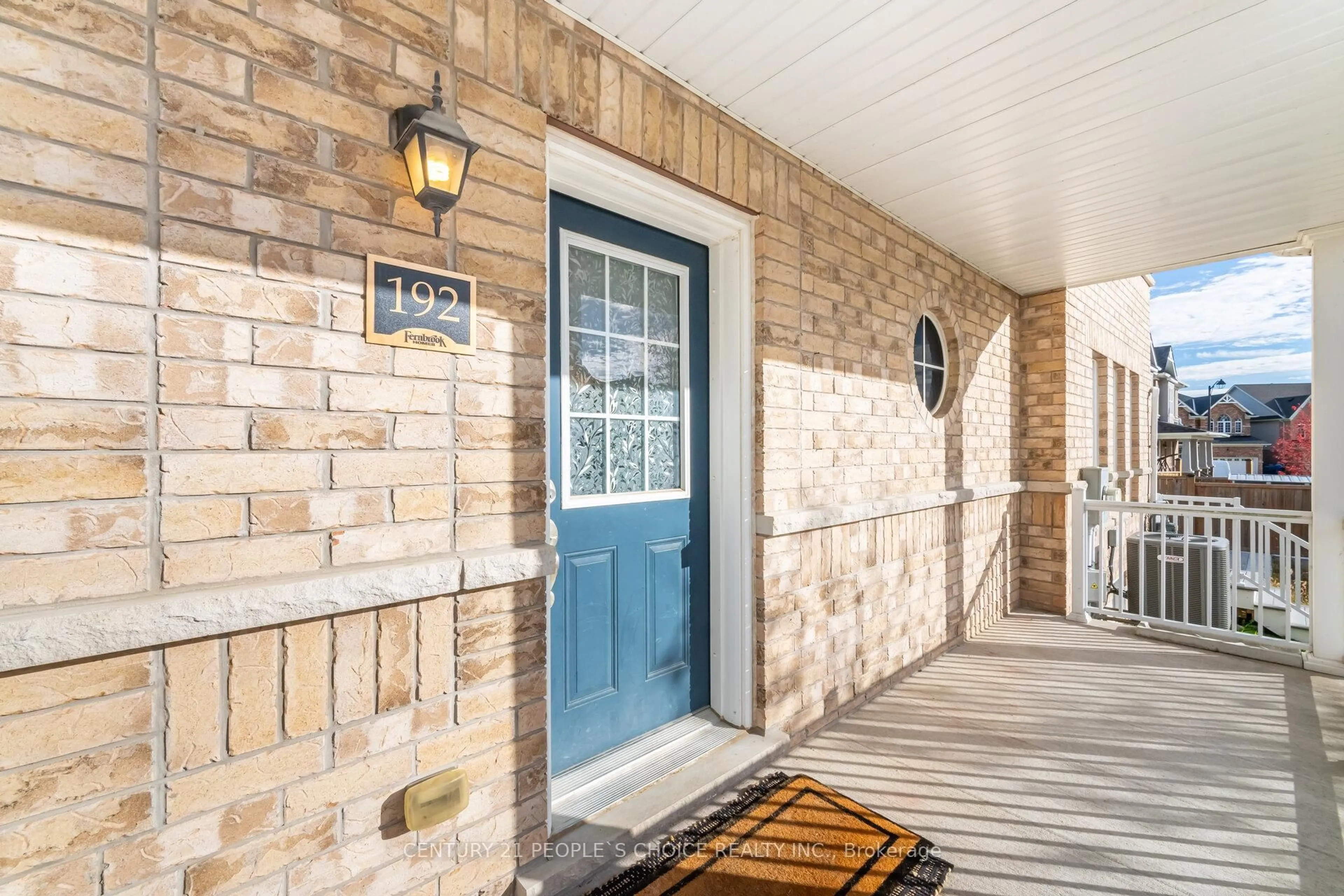 Indoor entryway for 192 Limerick Rd, Cambridge Ontario N3H 0B5