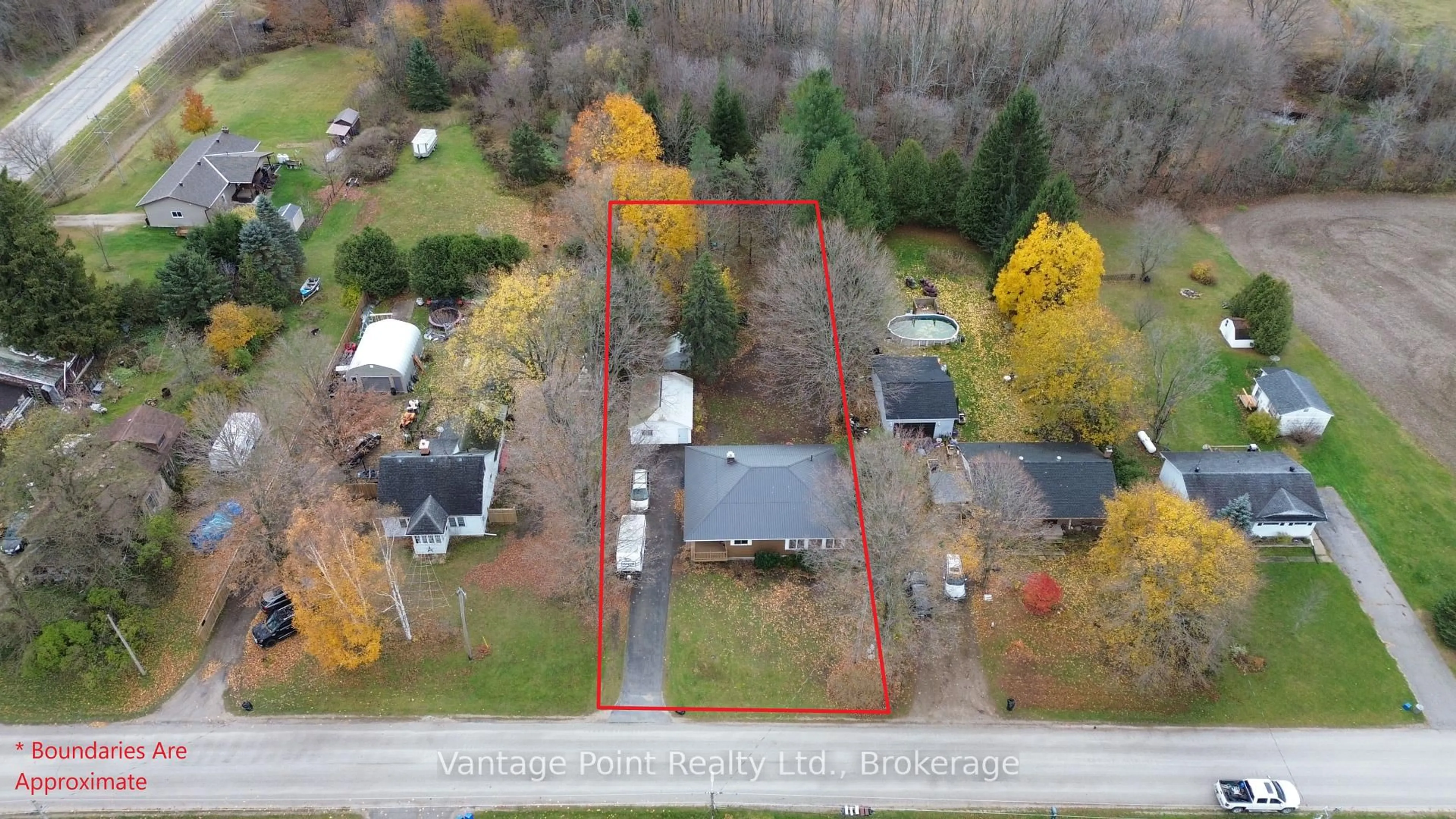 A pic from outside/outdoor area/front of a property/back of a property/a pic from drone, street for 7 Park Head Rd, South Bruce Peninsula Ontario N0H 1P0