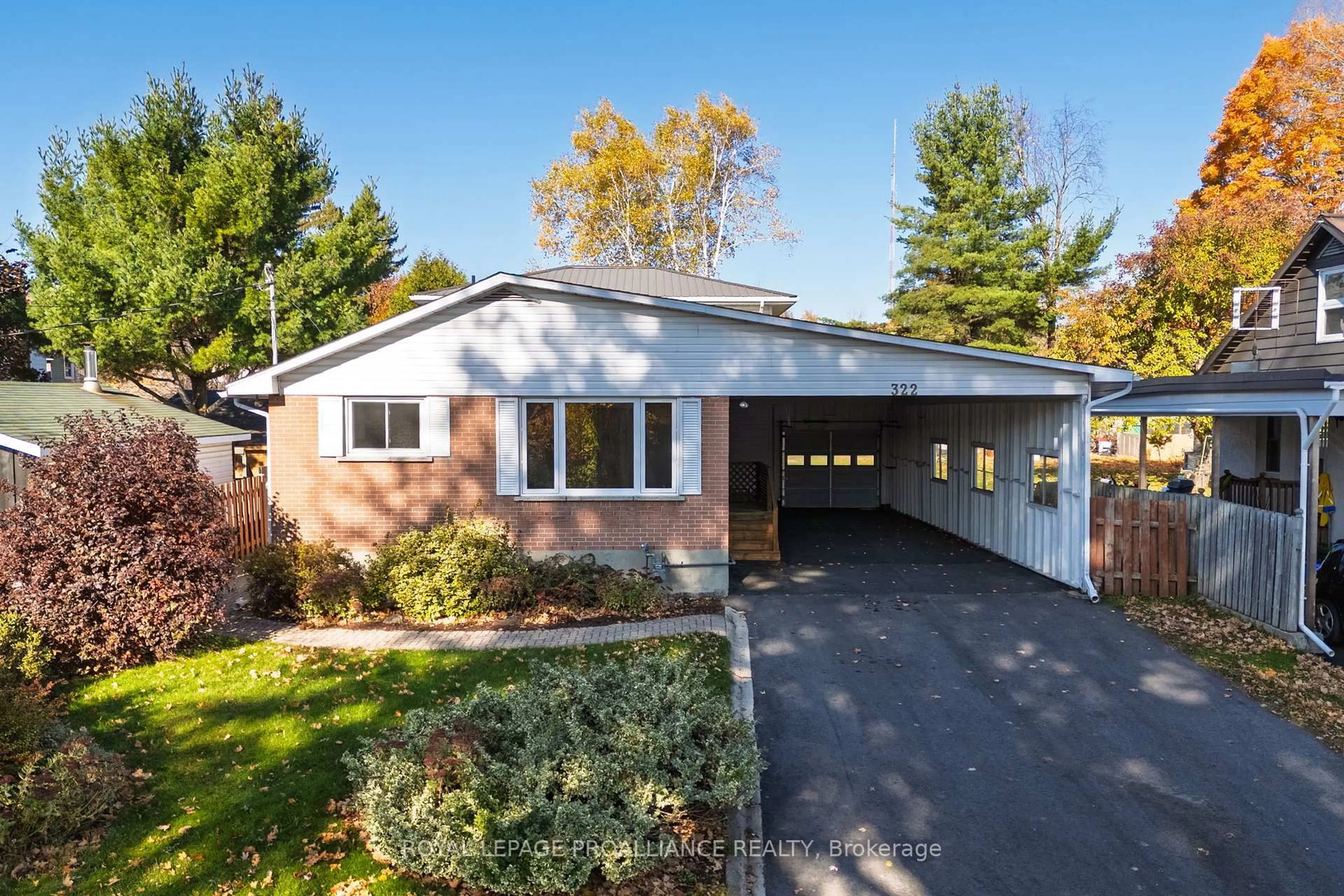 Unknown for 322 Pearl St, Brockville Ontario K6V 4E2