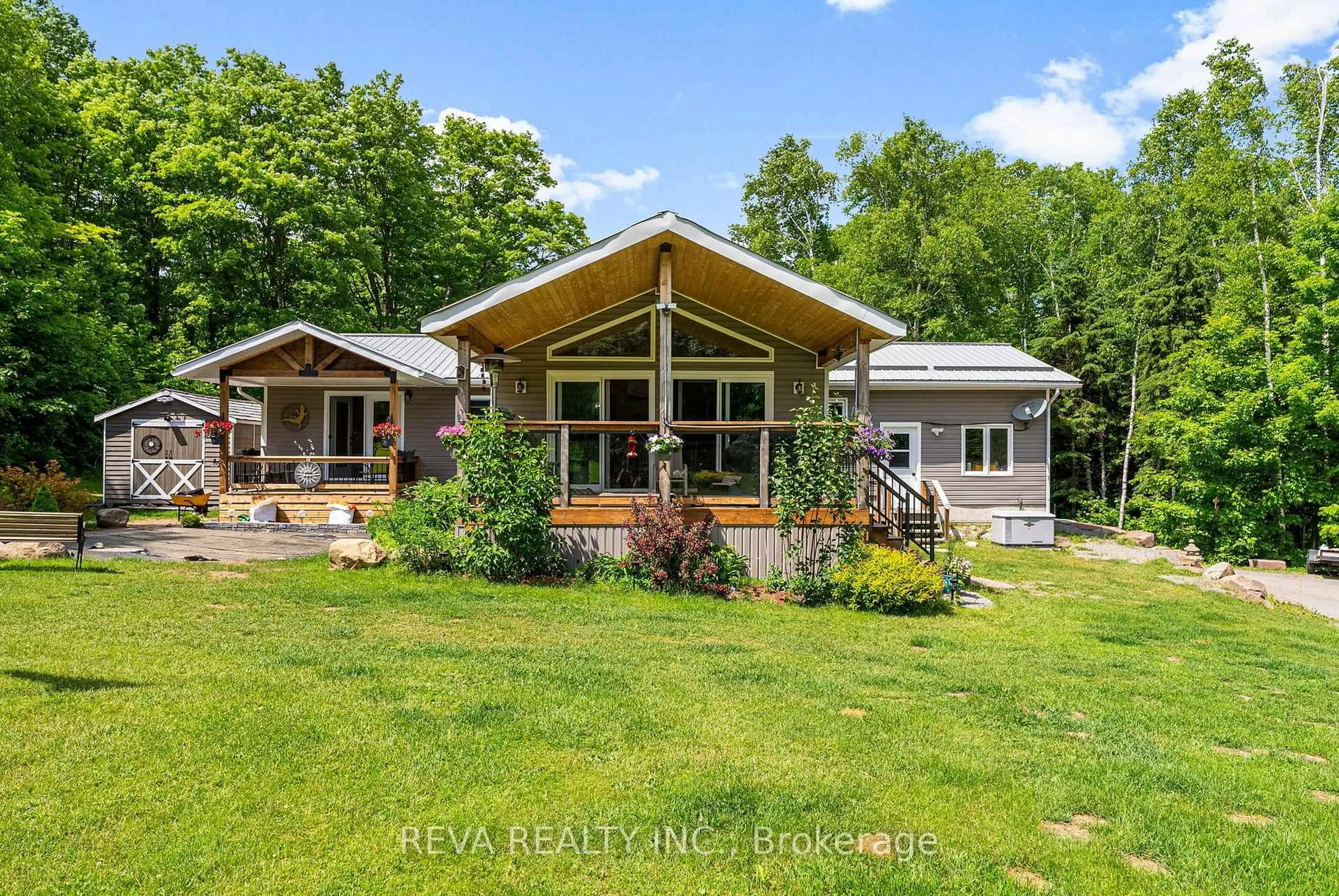 A pic from outside/outdoor area/front of a property/back of a property/a pic from drone, building for 123 Kuno Rd, Bancroft Ontario K0L 1C0