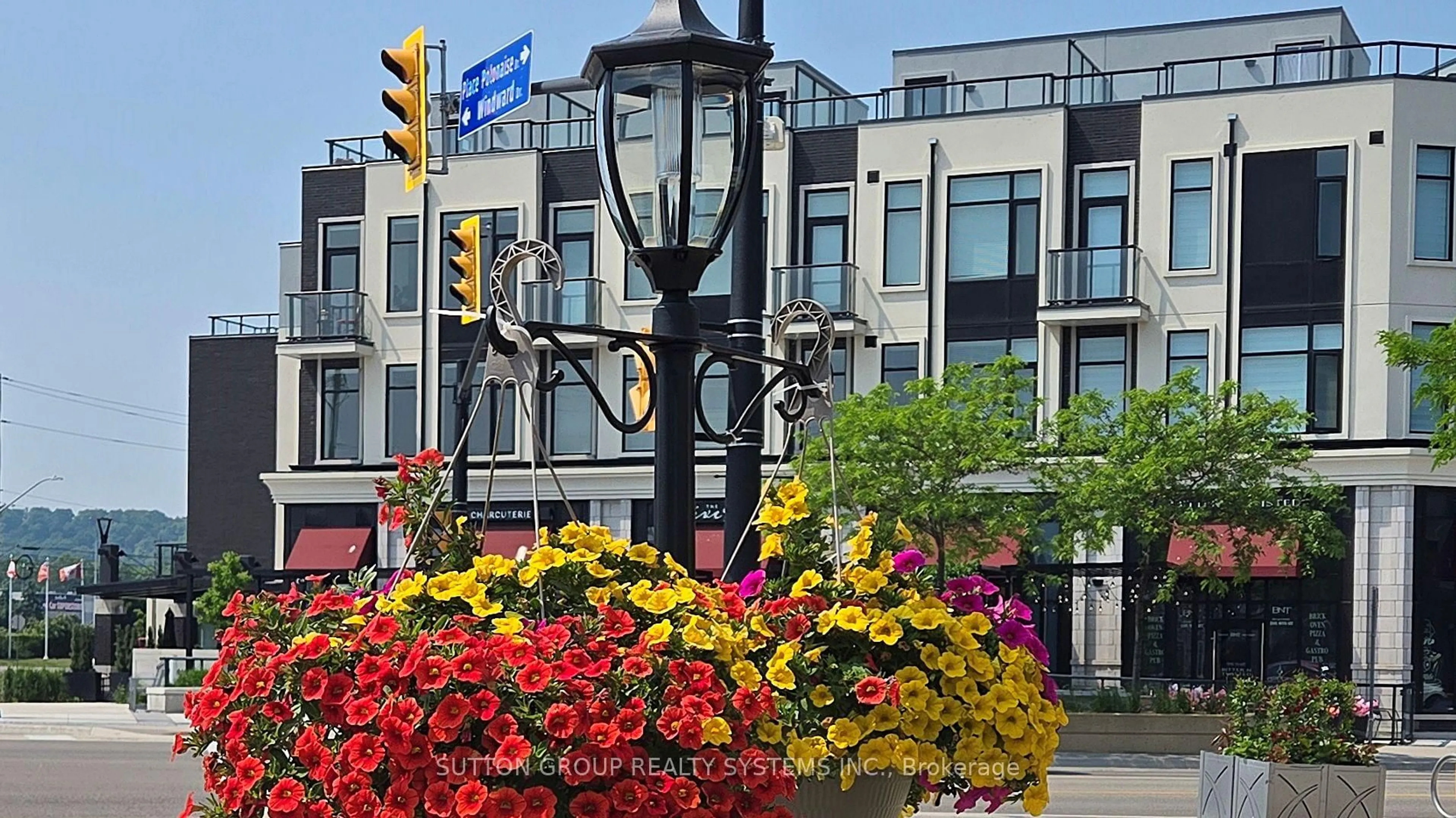 Unknown for 520 North Service Rd #409, Grimsby Ontario L3M 0C9