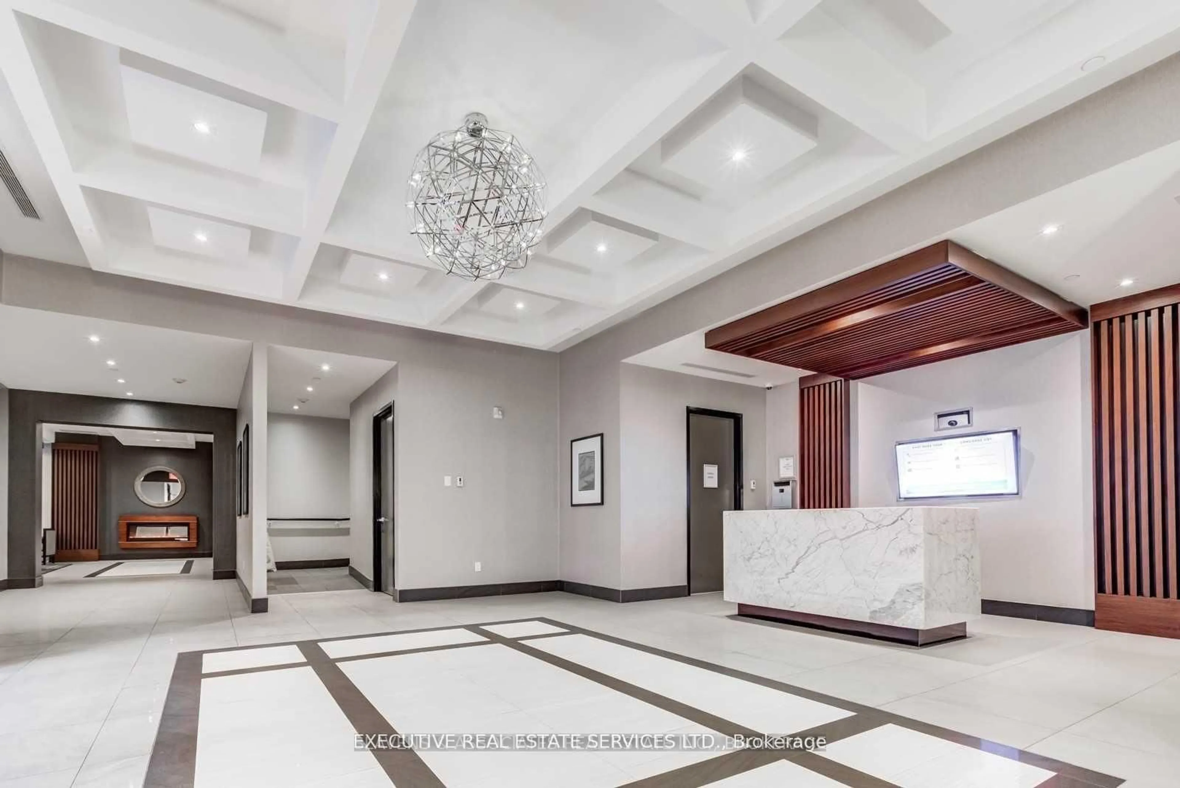 Lobby for 150 Main St #807, Hamilton Ontario L8P 1H8