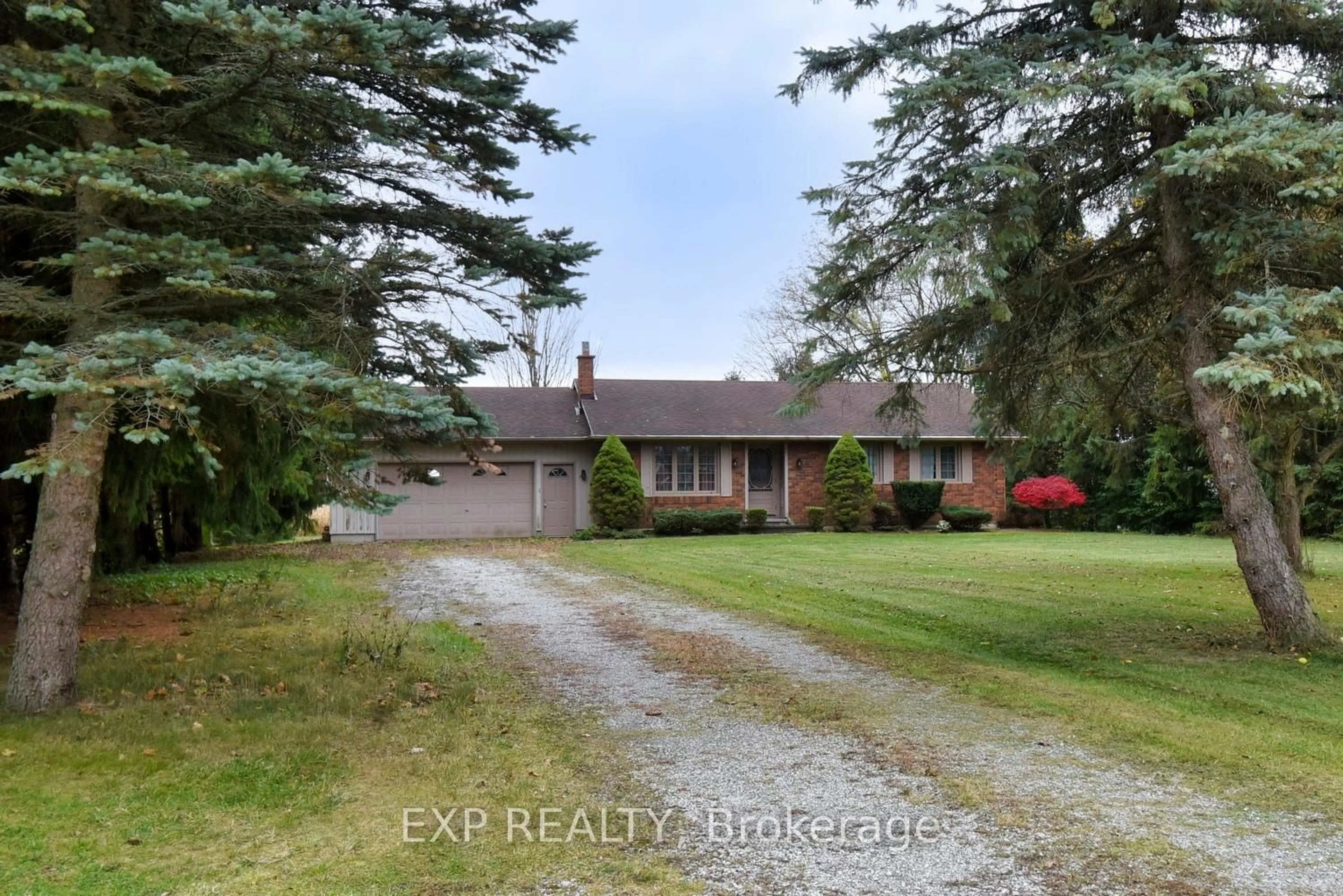 A pic from outside/outdoor area/front of a property/back of a property/a pic from drone, street for 1428 Norfolk County 19 Rd, Norfolk Ontario N0E 1Z0