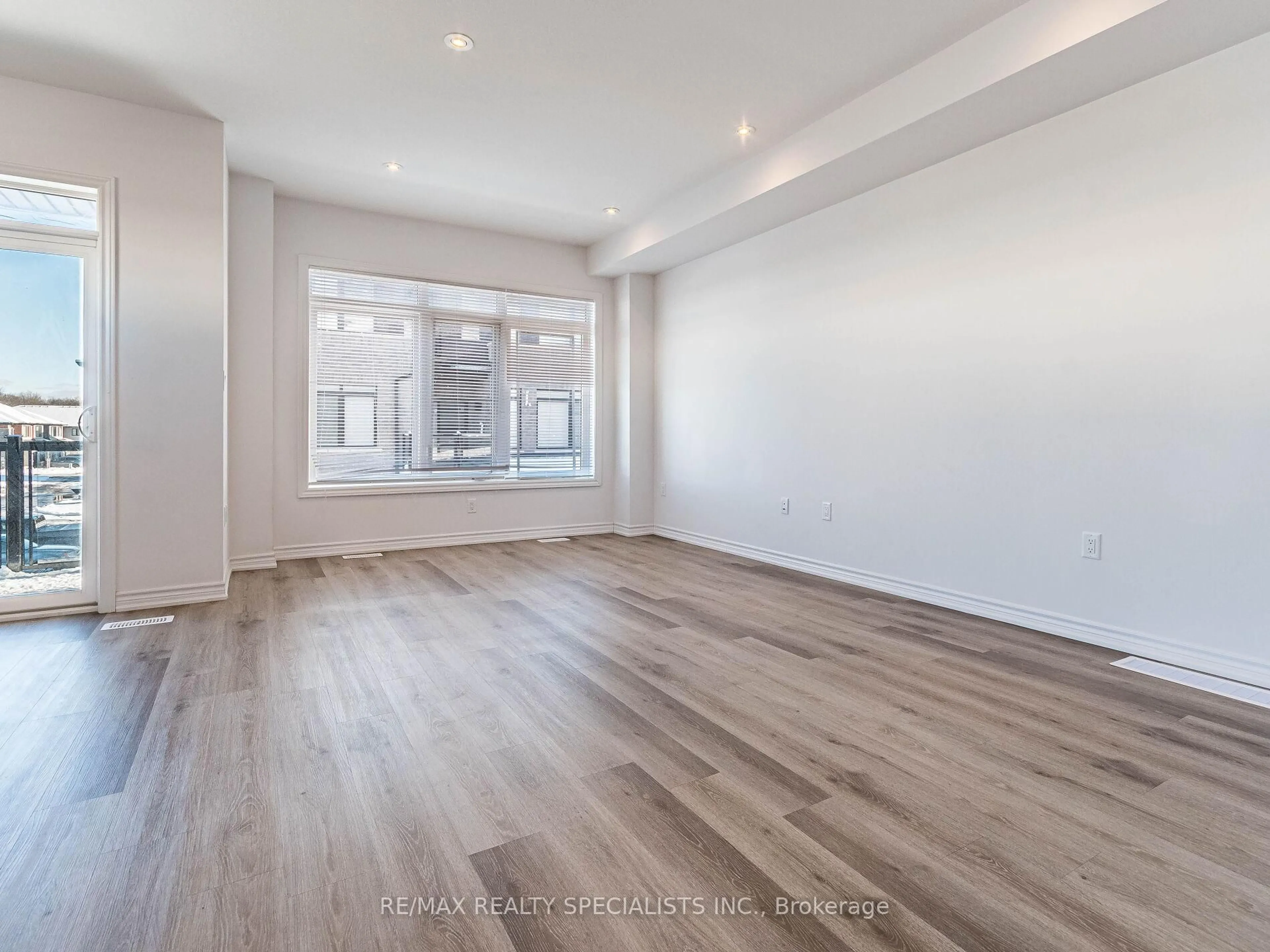 A pic of a room for 461 Blackburn Dr #110, Brantford Ontario N3T 0W9