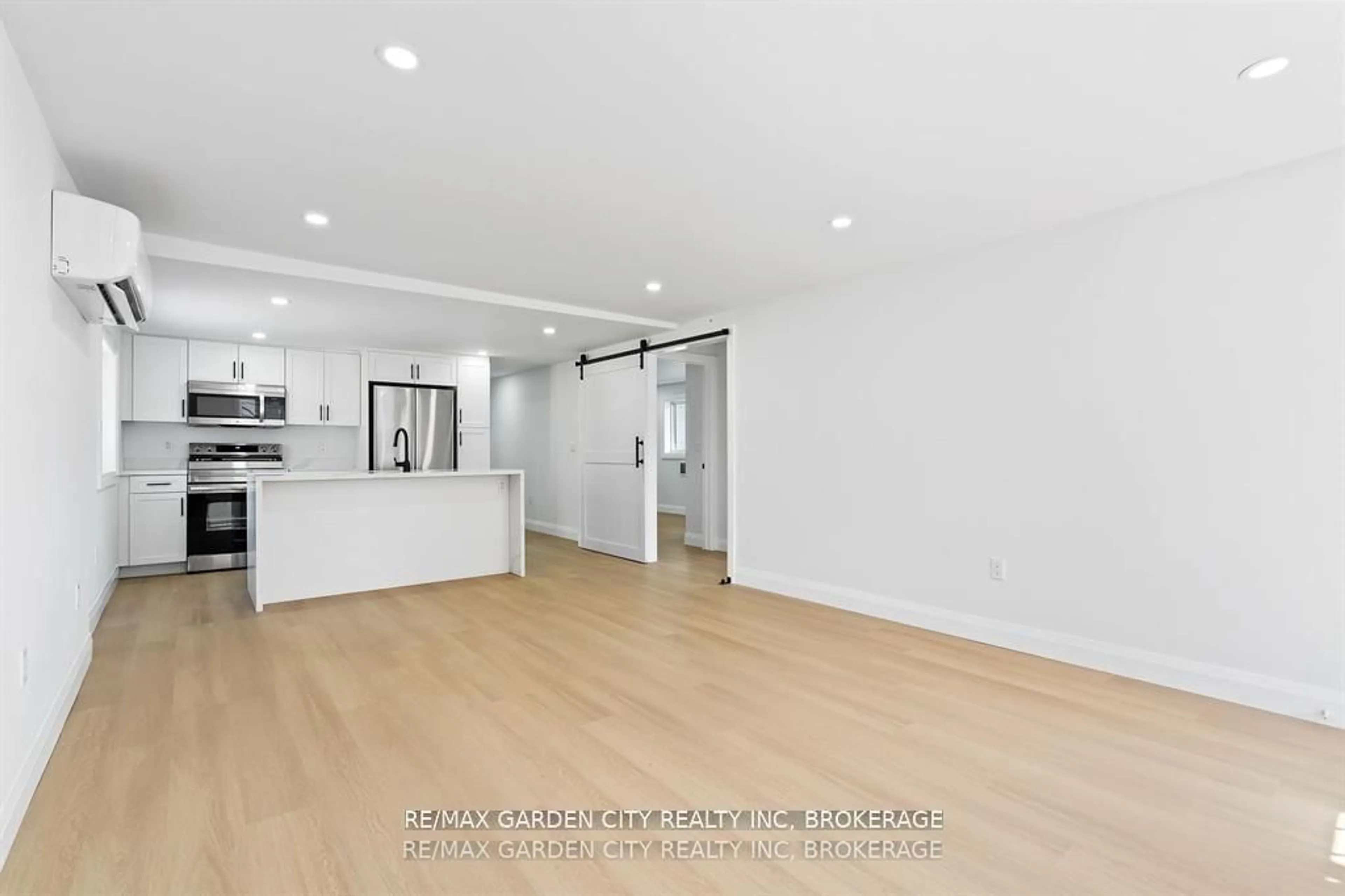 Unknown for 235 Lincoln Rd, Fort Erie Ontario L0S 1B0