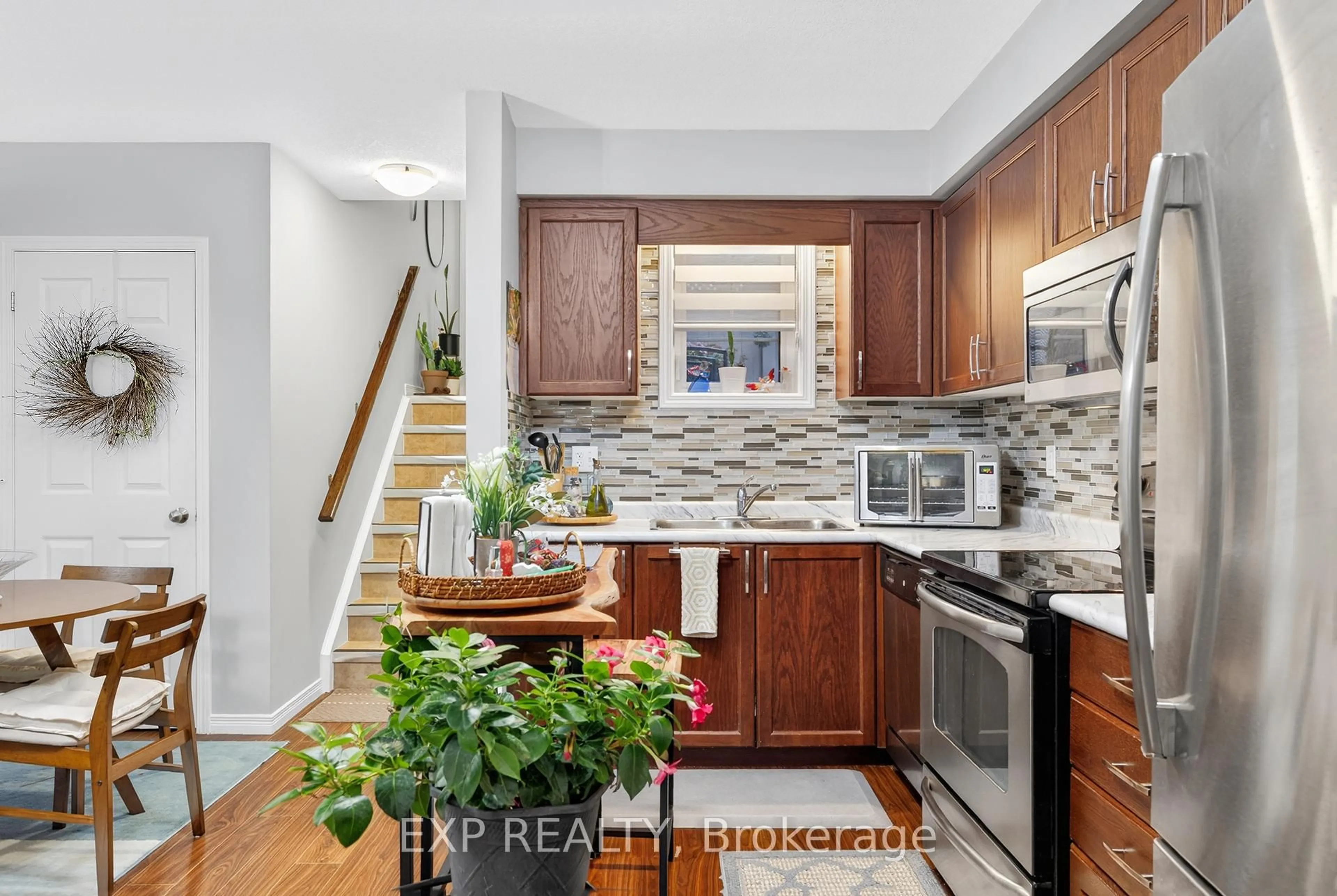 Open concept kitchen, unknown for 230 Jessica Cres #6A, Kitchener Ontario N2R 0C5