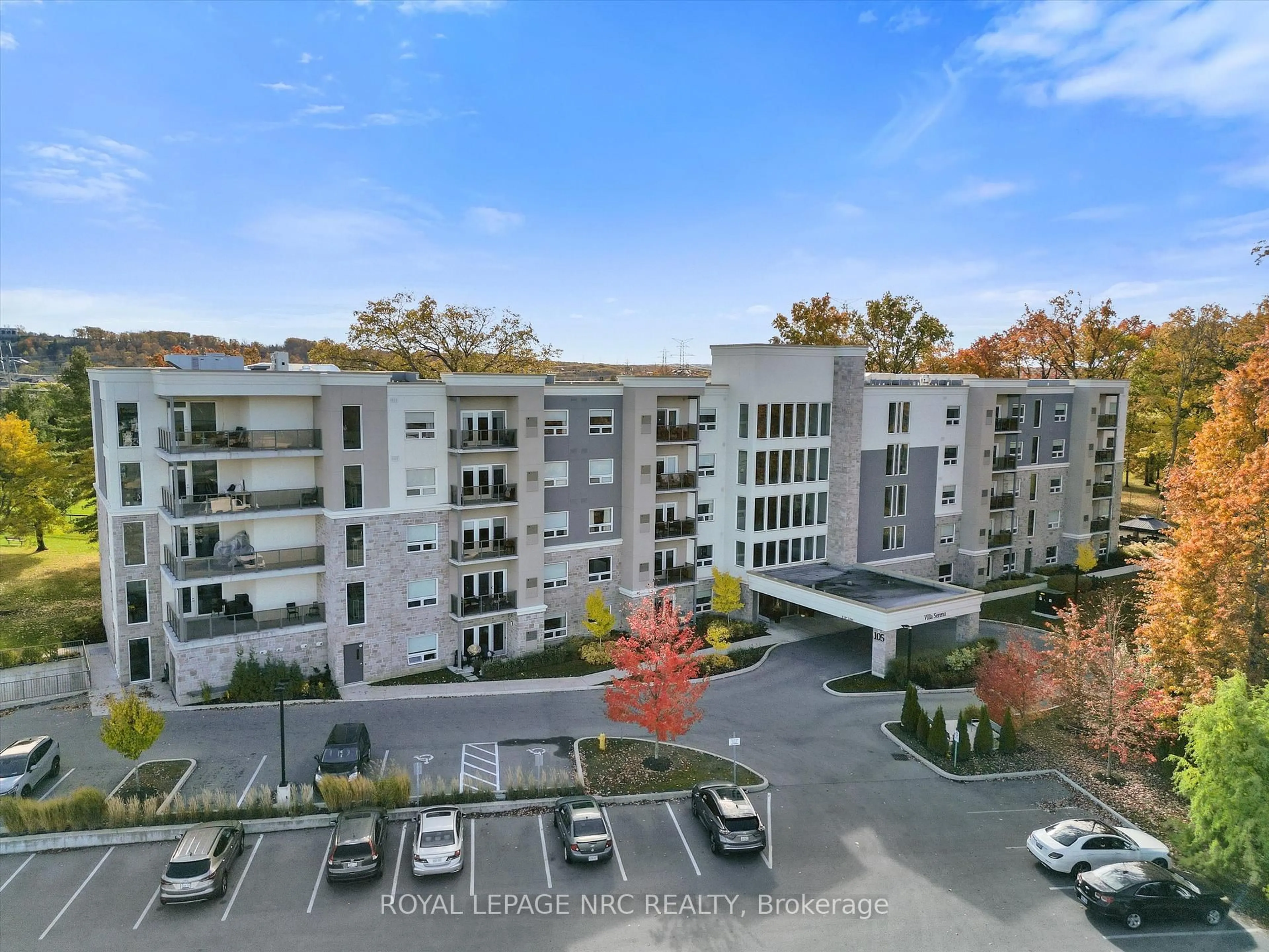 A pic from outside/outdoor area/front of a property/back of a property/a pic from drone, city buildings view from balcony for 105 Vansickle Rd #202, St. Catharines Ontario L2S 0G4